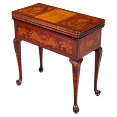 Tavolo da gioco meccanico a tre piani del XVIII secolo olandese