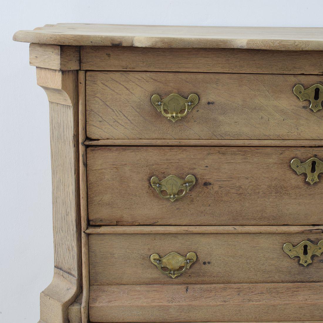 18th Century Dutch Oak Bombe Chest of Drawers 7