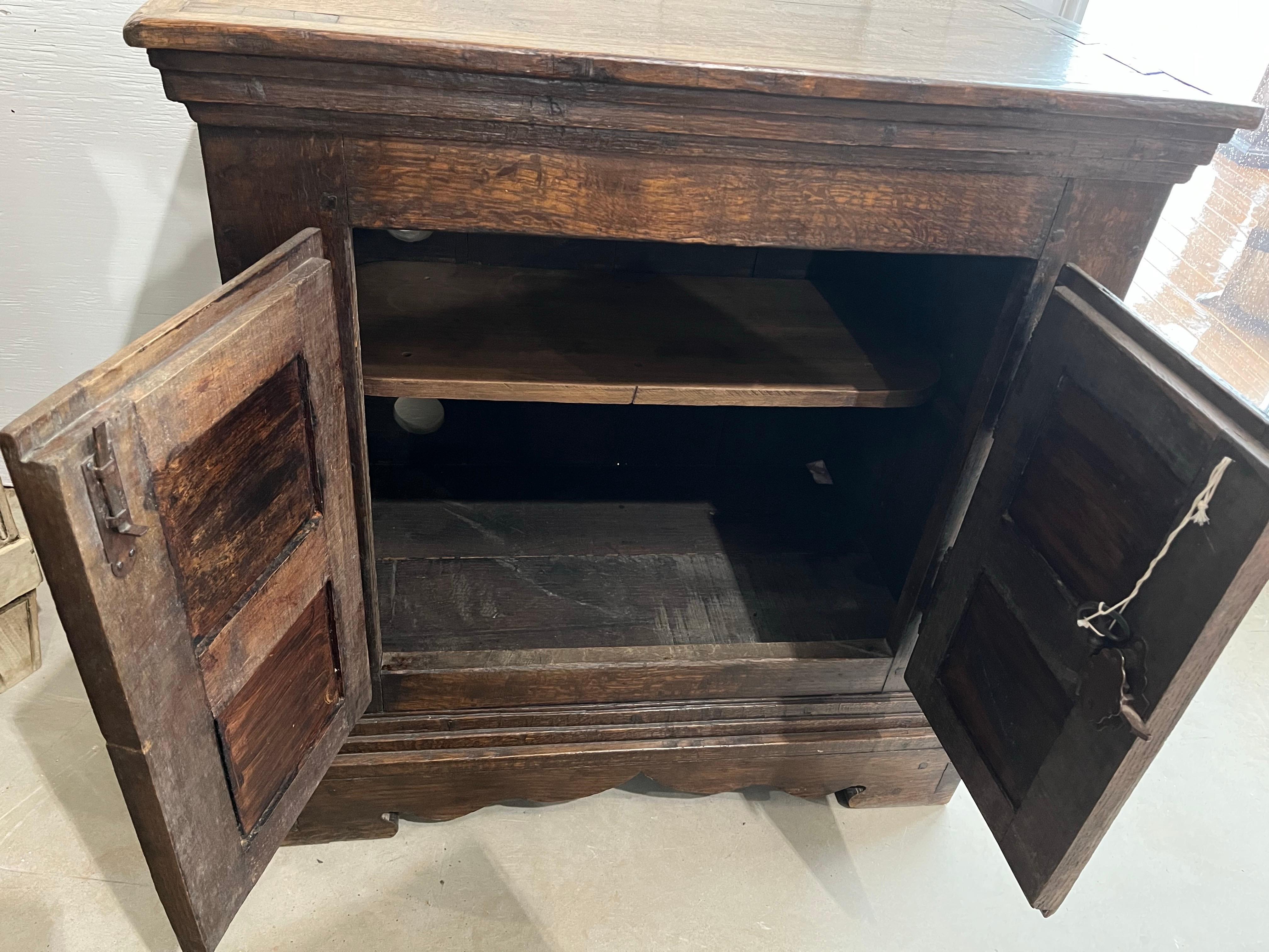 Rustico Mobile in Oak olandese del XVIII secolo in vendita