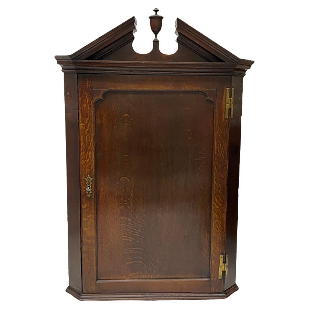 18th Century Dutch Oak Hanging Corner Cabinet For Sale
