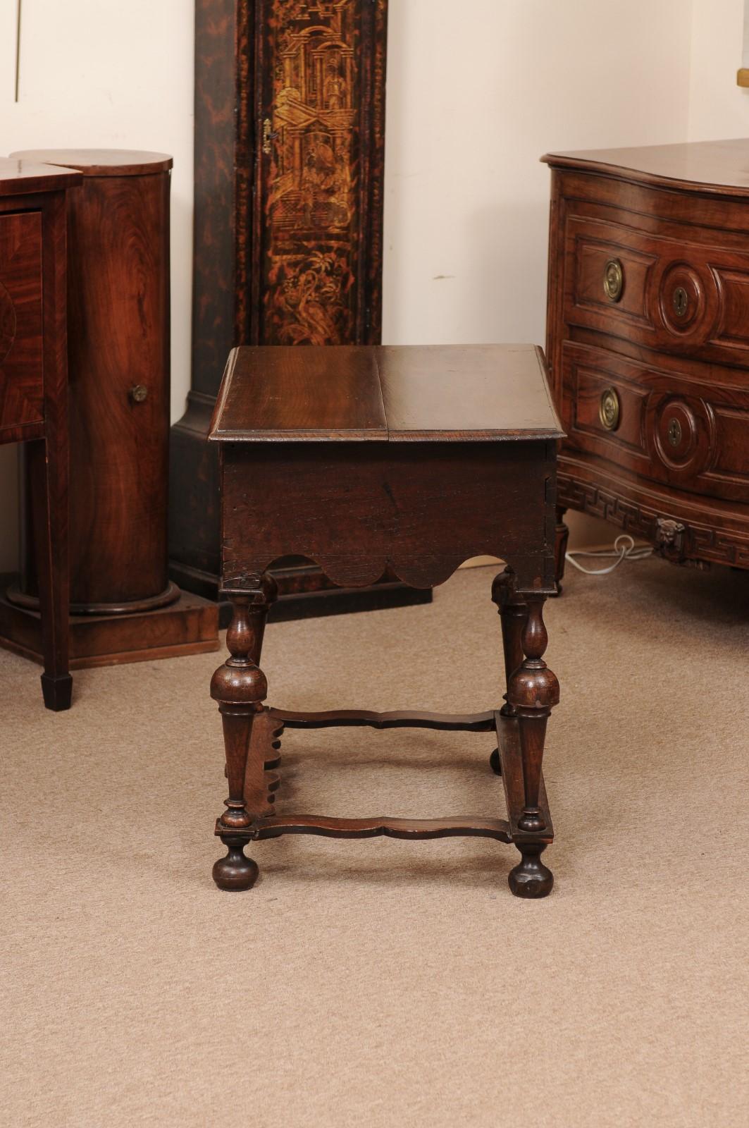 18th Century Dutch Oak Lowboy with 3 Drawers, Shaped Apron & Turned Legs For Sale 7