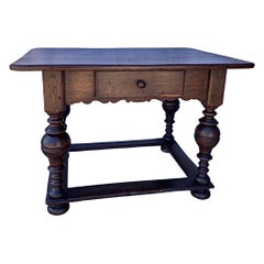 18th Century Dutch Oak Side Table / Center Table / Work Table