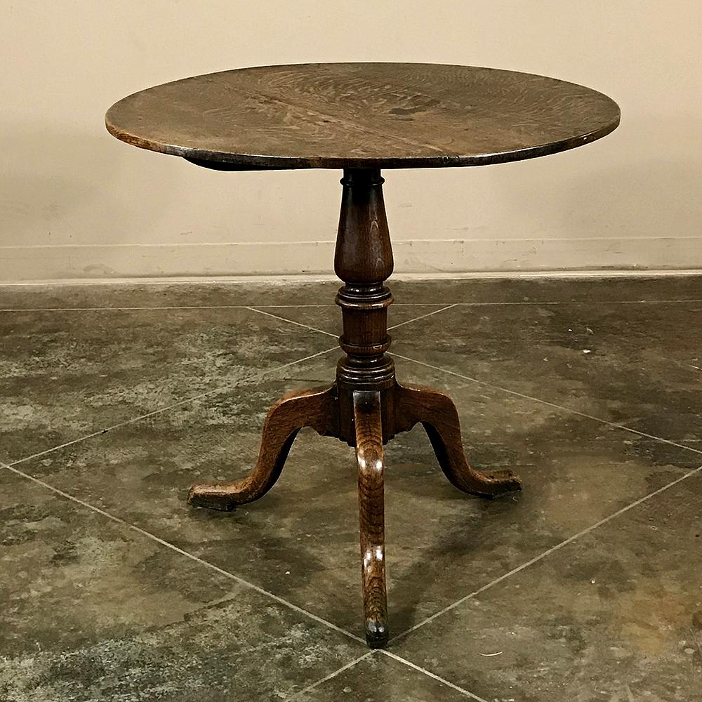 Hand-Crafted 18th Century Dutch Oak Tilt-Top End Table For Sale