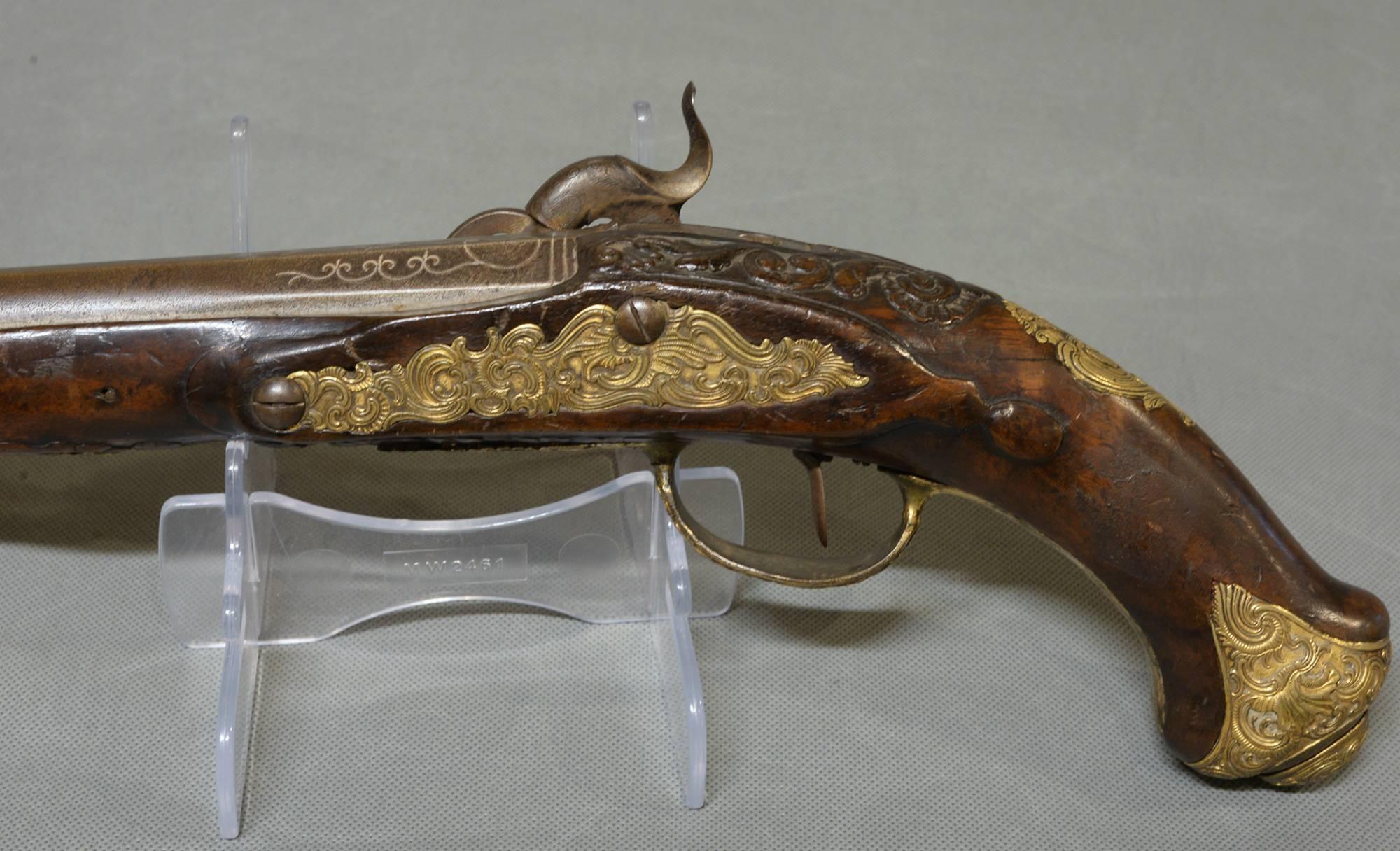 18th Century Dutch or German Holster Pistol In Good Condition For Sale In Salisbury, GB