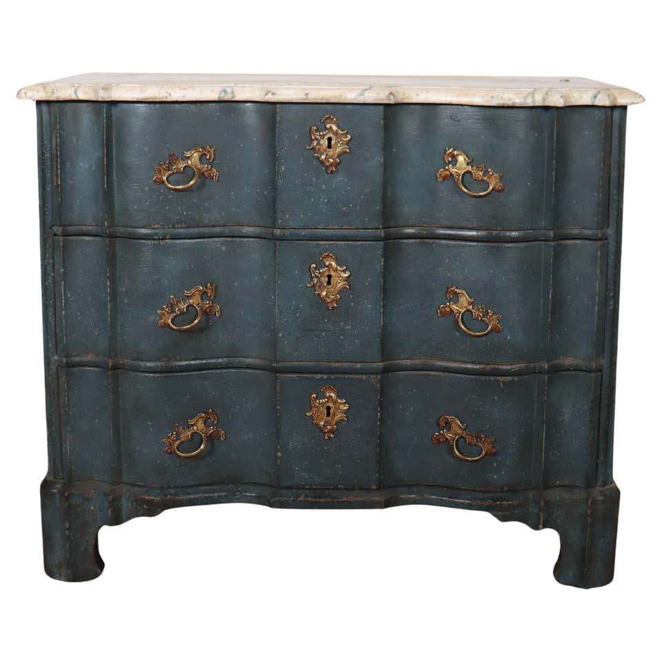 Antique 18th Century Dutch Burled Walnut Commode, Circa 1740-1780. For ...