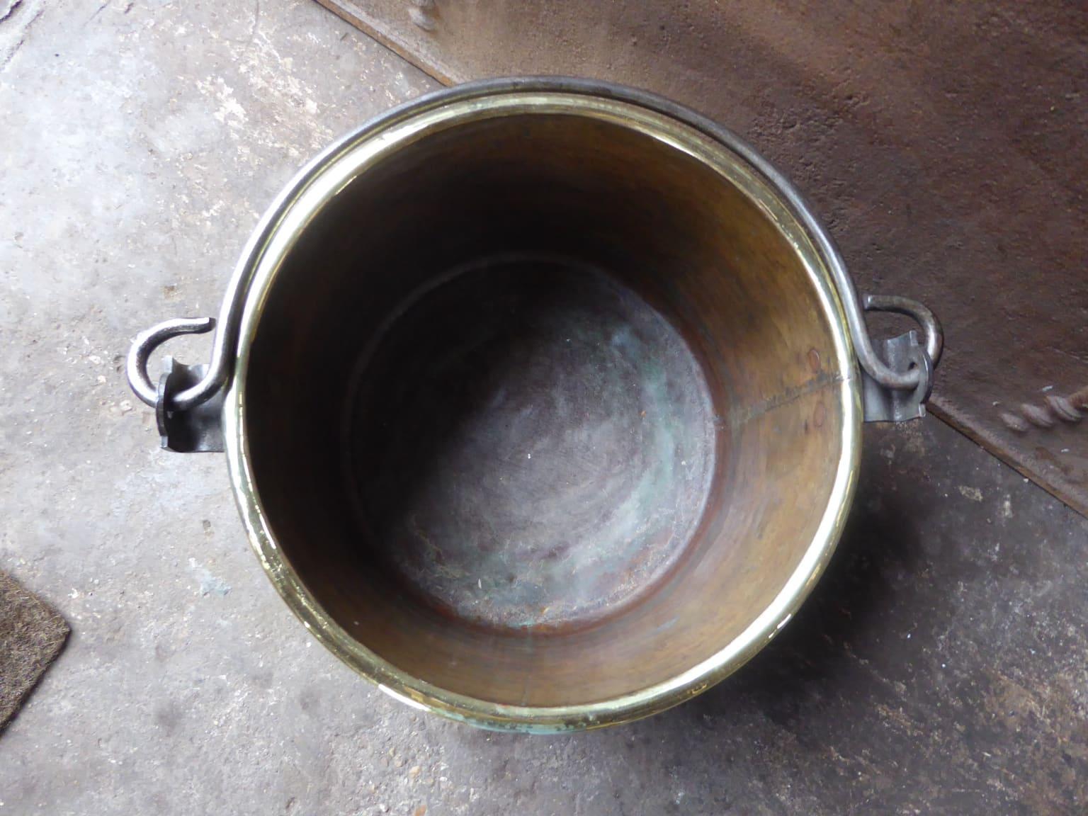 18th Century and Earlier 18th Century Dutch Polished Brass Firewood Basket Louis XV Period For Sale