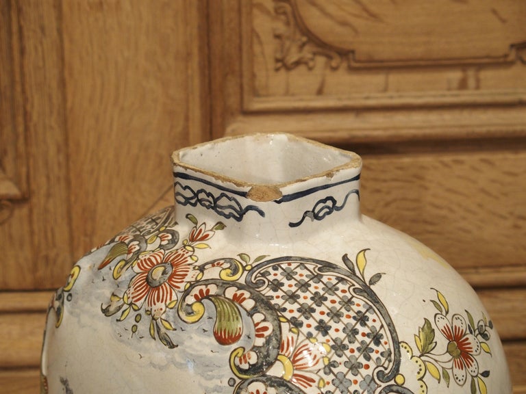 18th Century Dutch Polychrome Delft Baluster Form Vase For Sale 13