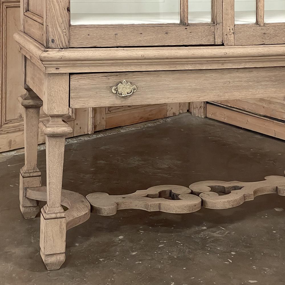 18th Century Dutch Raised Cabinet ~ Bookcase in Stripped Oak 4
