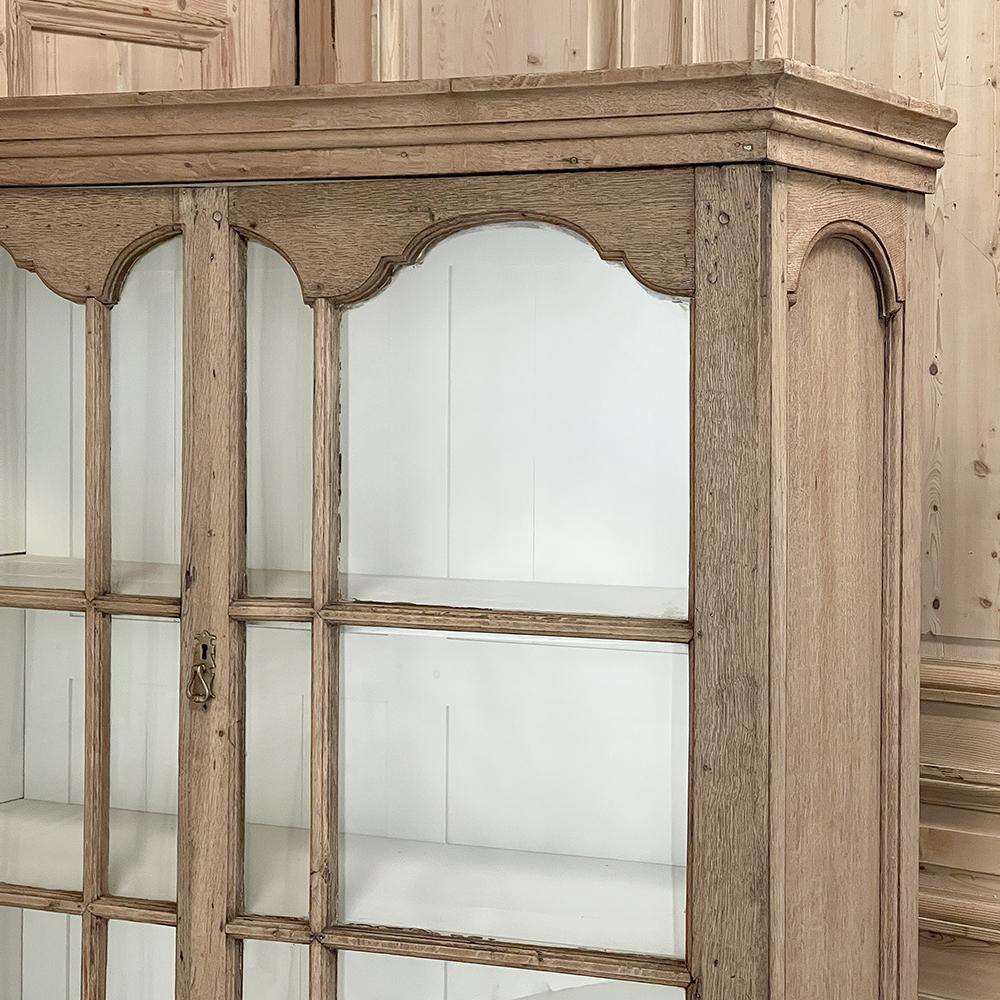 18th Century Dutch Raised Cabinet ~ Bookcase in Stripped Oak 11