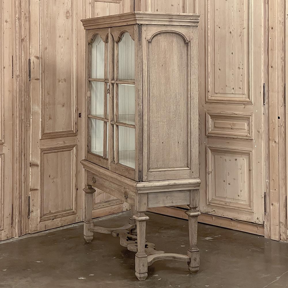 18th Century Dutch Raised Cabinet ~ Bookcase in Stripped Oak 13