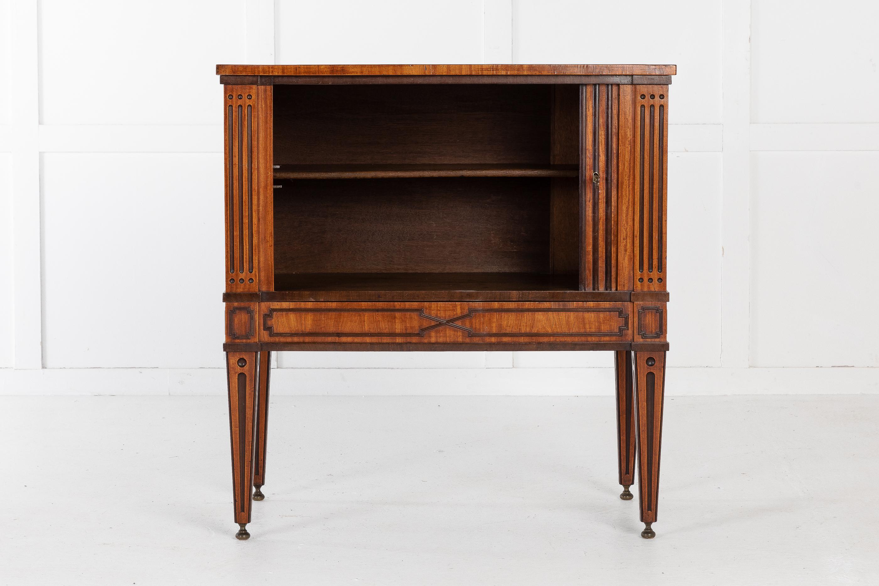 Exceptional quality 18th century Dutch tambour cabinet, with satinwood and mahogany detail. A lot of work has gone into making this cabinet and is of the finest quality.