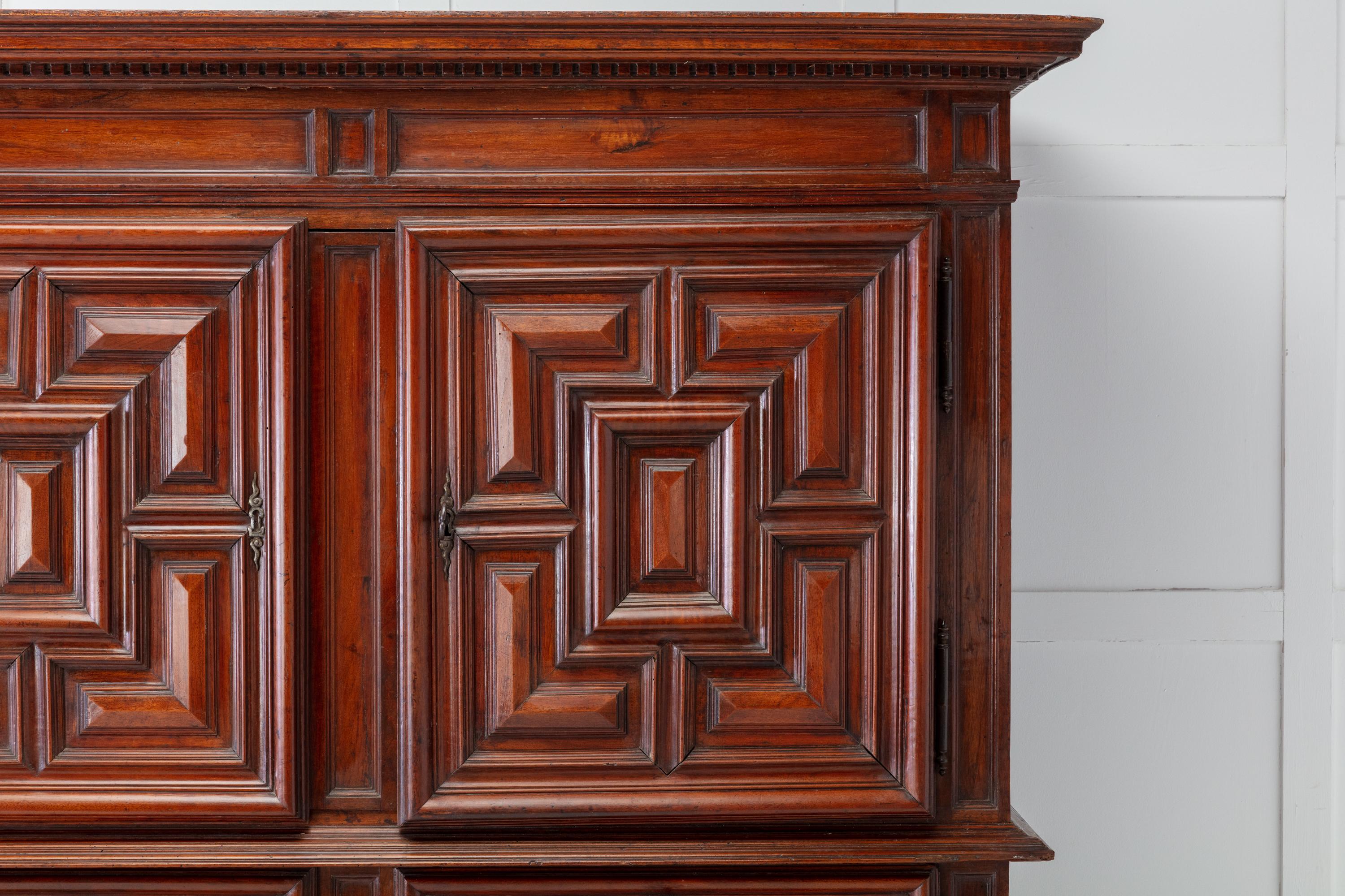 18th Century Dutch Walnut Cabinet In Good Condition In Gloucestershire, GB