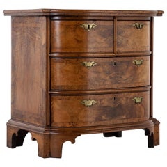 18th Century Dutch Walnut Chest of Drawers 18th Century Dutch Walnut Chest of Drawers