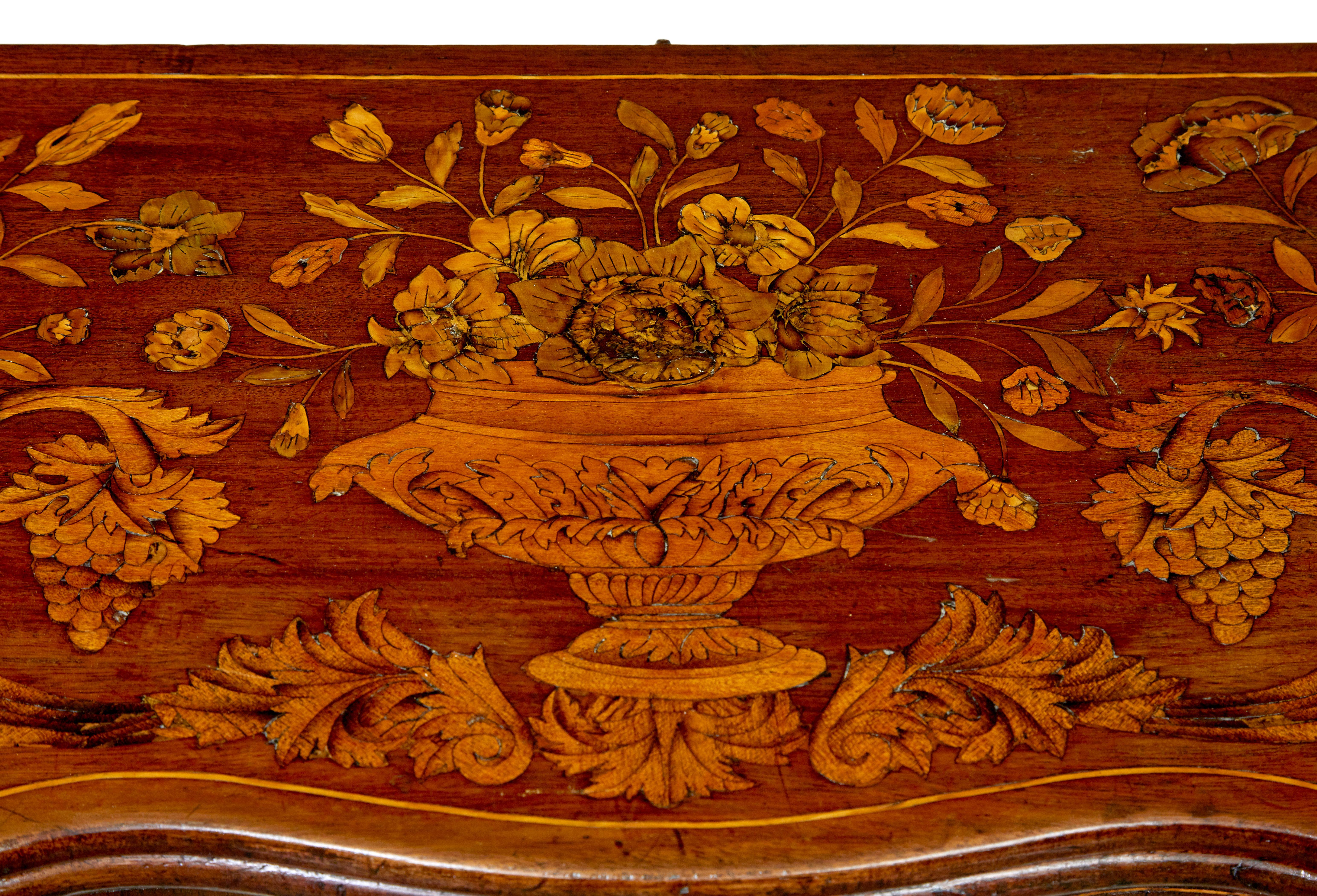 18th century Dutch walnut marquetry games table For Sale 4