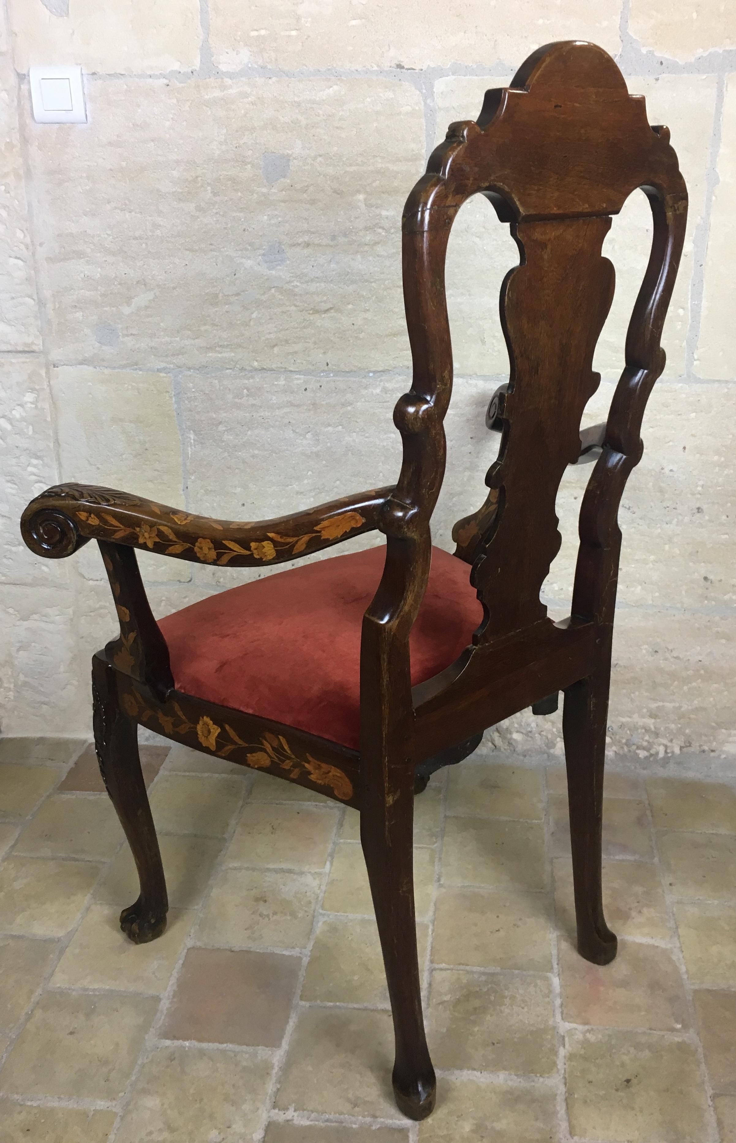 Niederländischer Sessel aus Nussbaum und Palisanderholz aus dem 18. Jahrhundert, außergewöhnliche Intarsienarbeit und Schnitzerei (Handgeschnitzt)