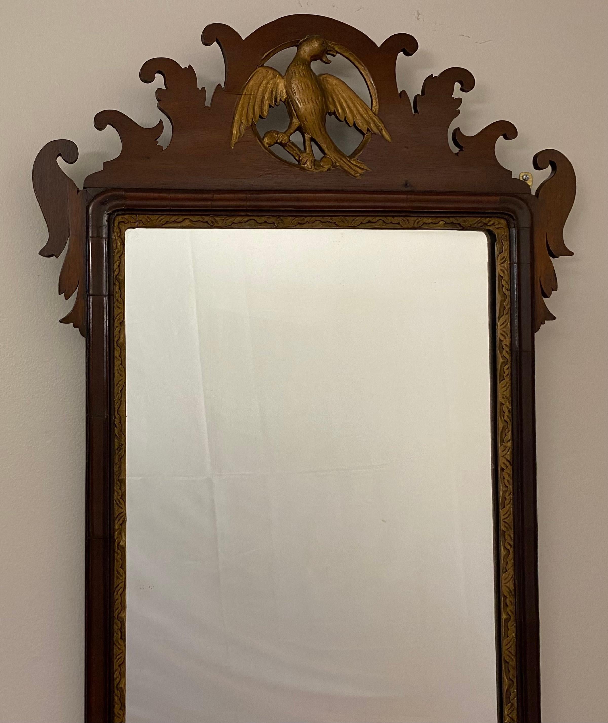 18th Century Early American Chippendale Style Wall Mirror with Eagle Pediment For Sale 1