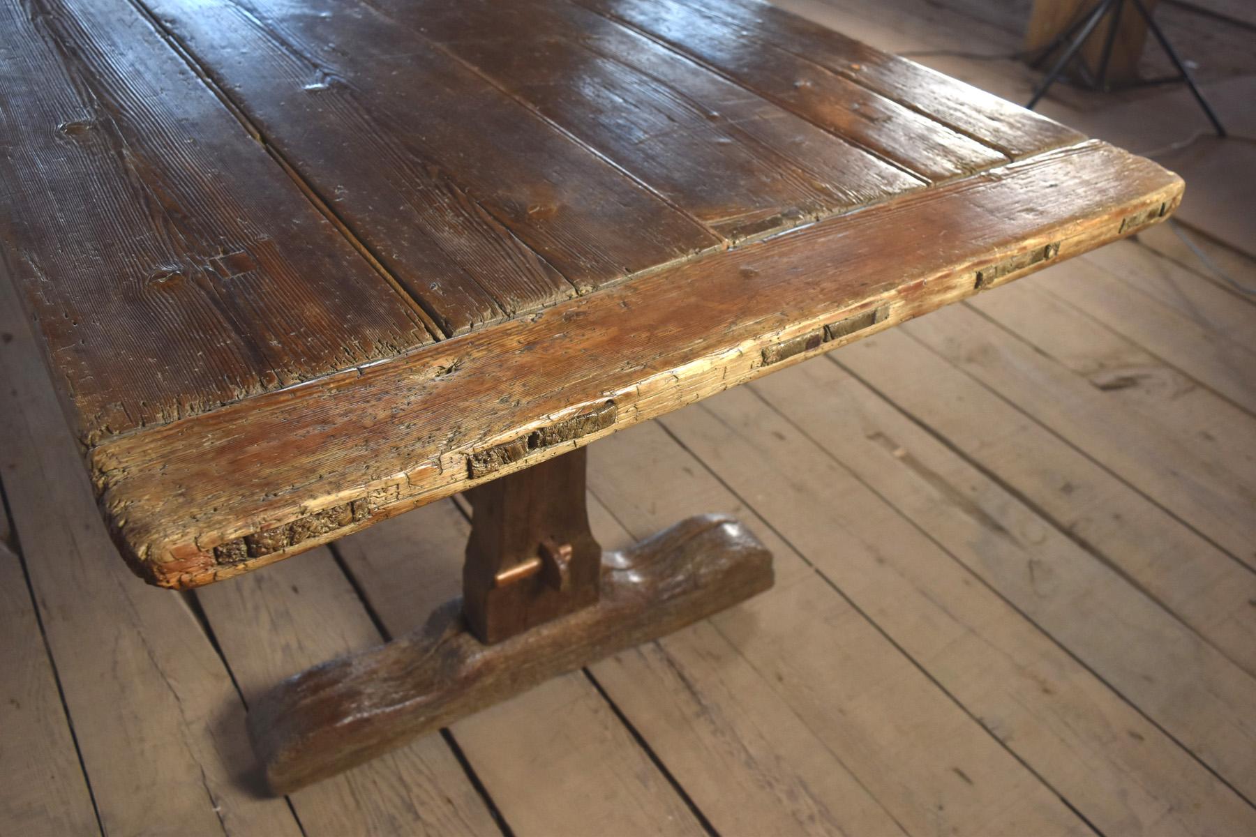 18th Century early American Rustic Pine Trestle Table 4