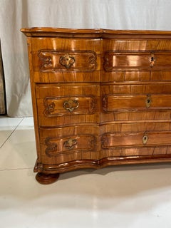 18th Century Early Italian Commode