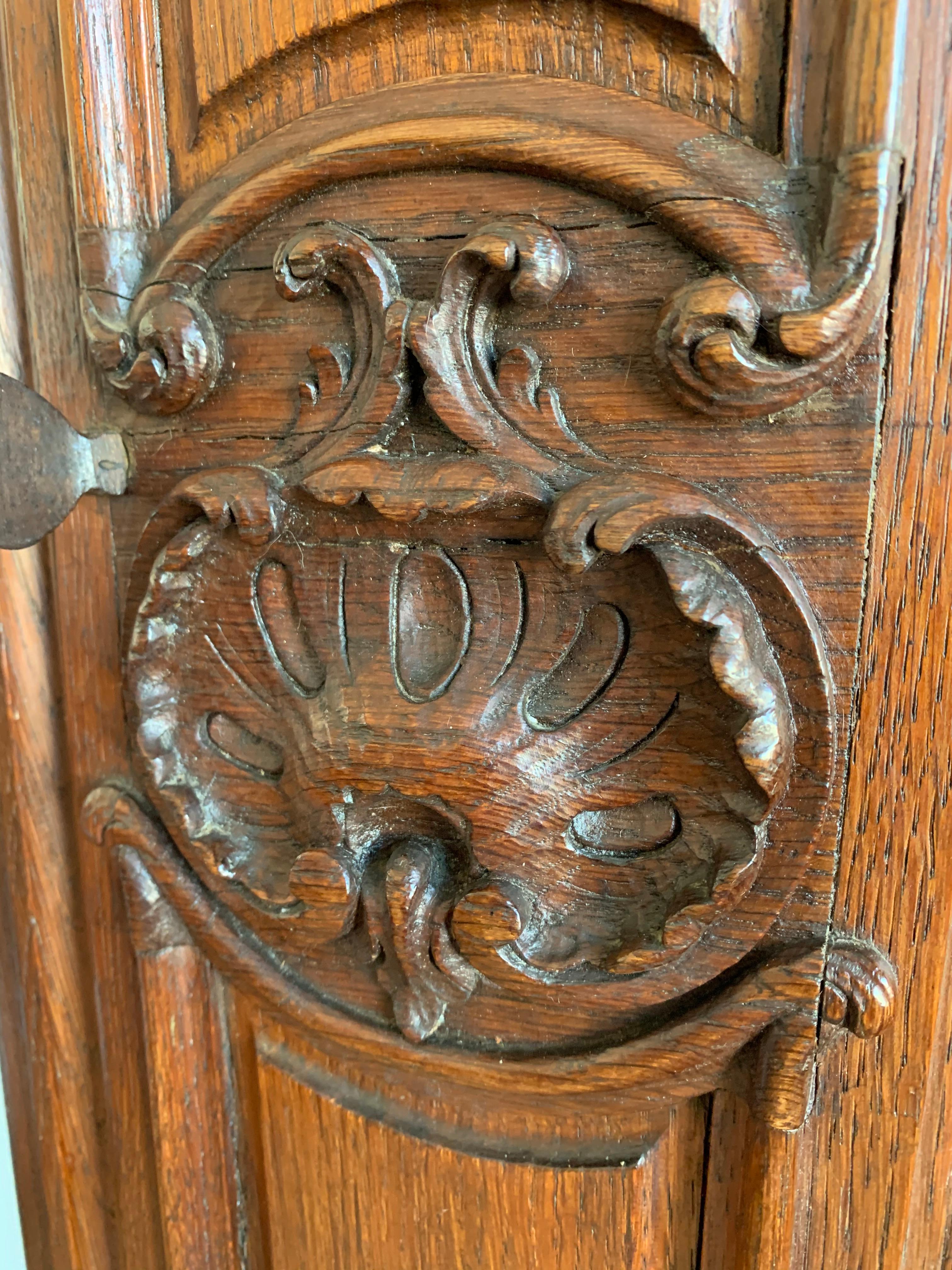 18th Century Elegant French Louis XIV Hand Carved Tall Case Clock with Rooster For Sale 9