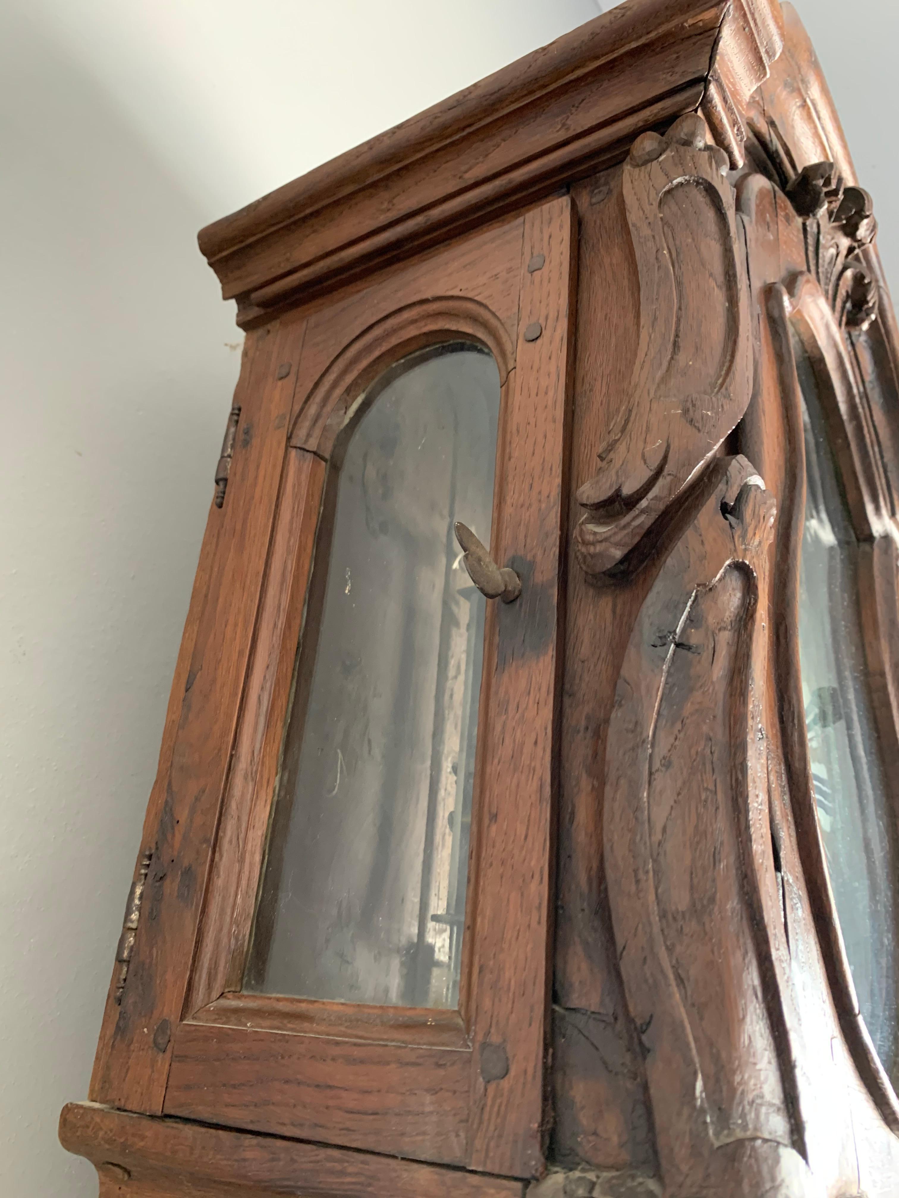 18th Century Elegant French Louis XIV Hand Carved Tall Case Clock with Rooster For Sale 11