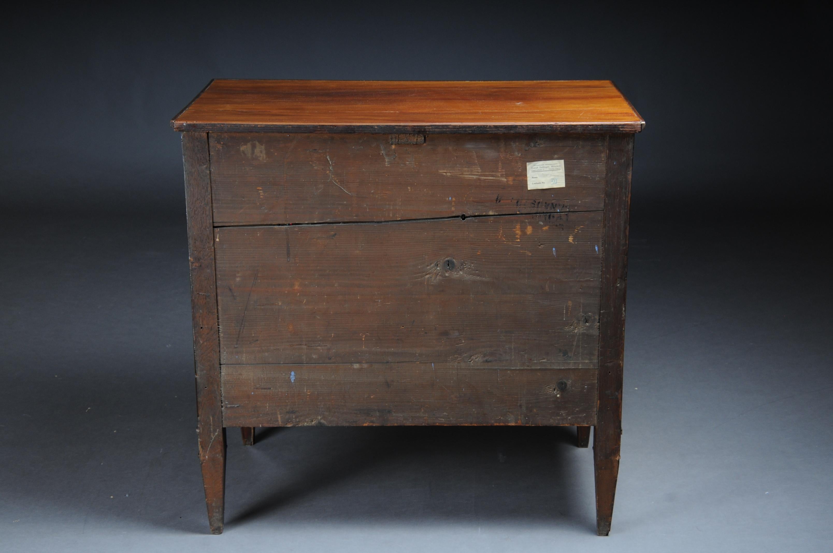 18th Century Empire Classicism Dresser after David Roentgen from 1790 6