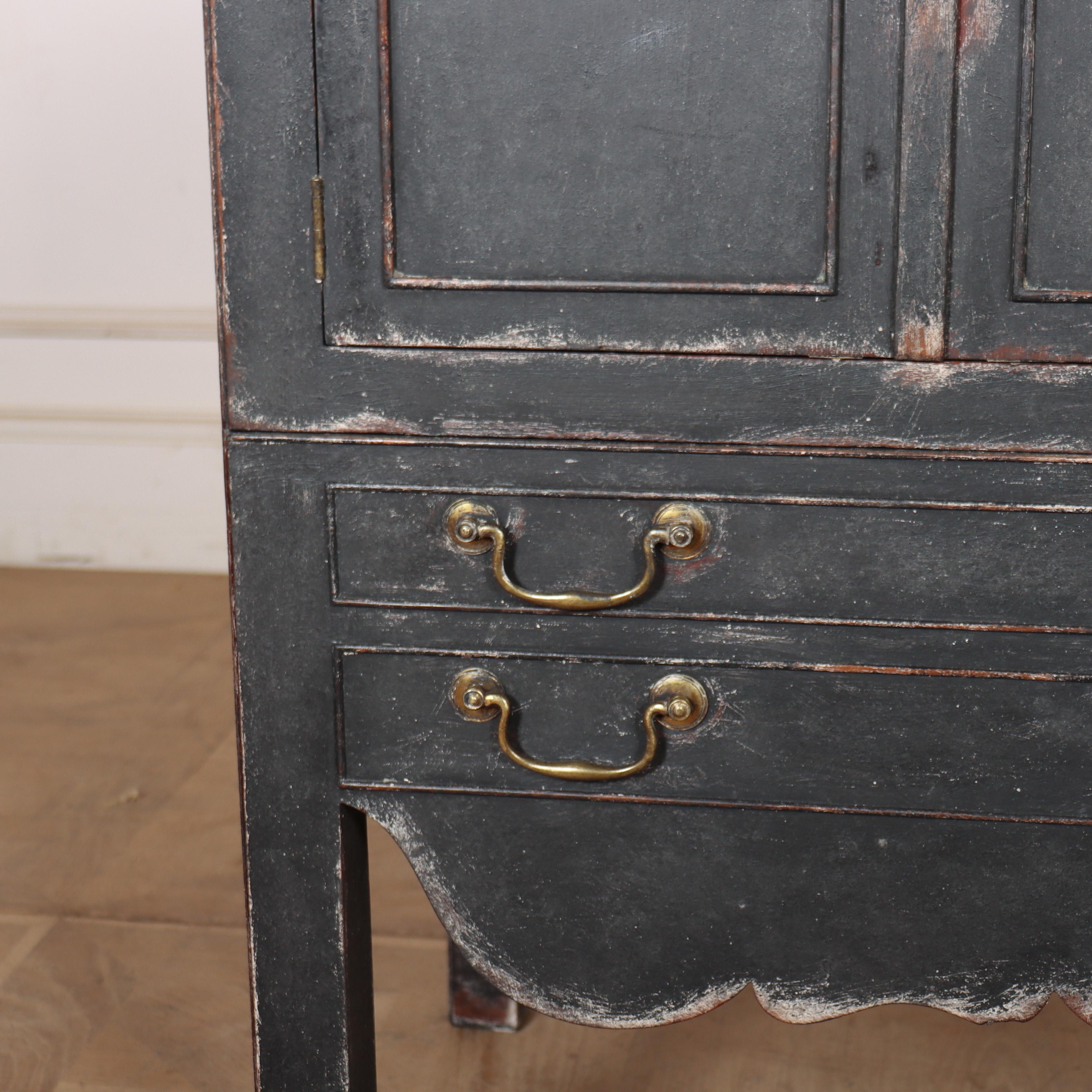 18th Century English Bedside Cabinet In Good Condition For Sale In Leamington Spa, Warwickshire
