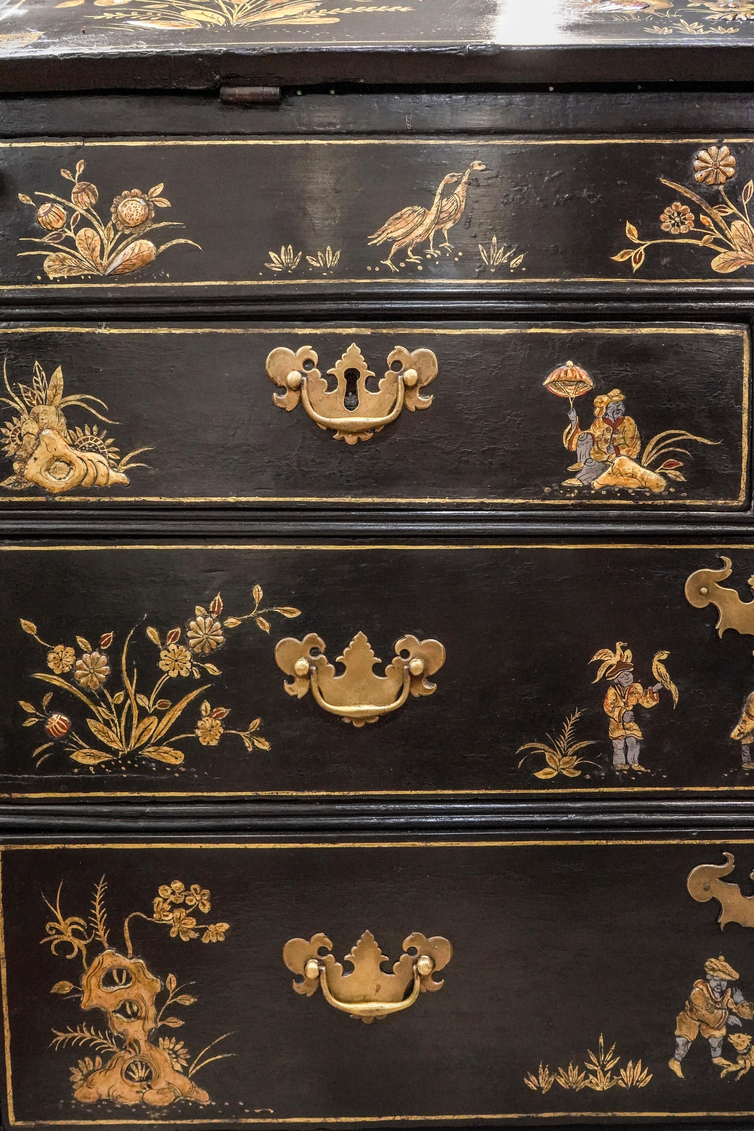 18th Century English Black Lacquered and Gold Painted Wood Bureau Chest 11