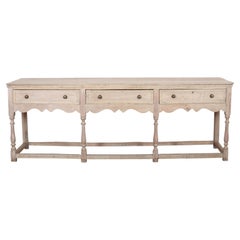 Base per comò / credenza in Oak sbiancato inglese del XVIII secolo