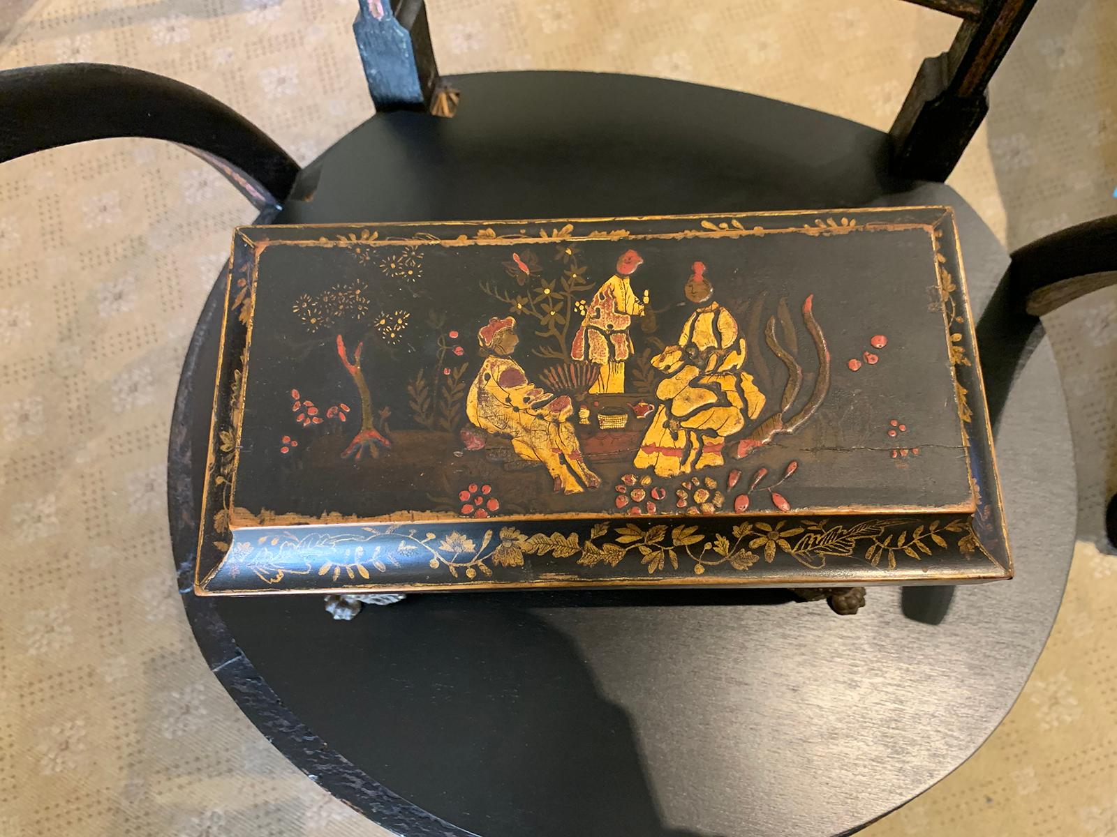 18th Century and Earlier 18th Century English Chinoiserie Tea Caddy Box