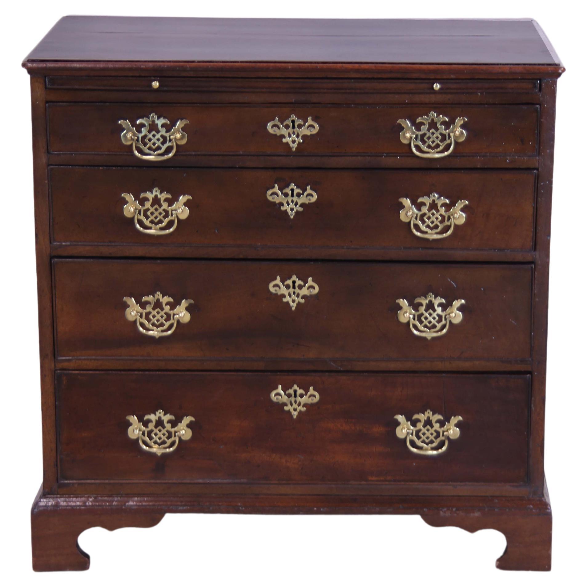 18th Century English Chippendale Bachelor's Chest For Sale