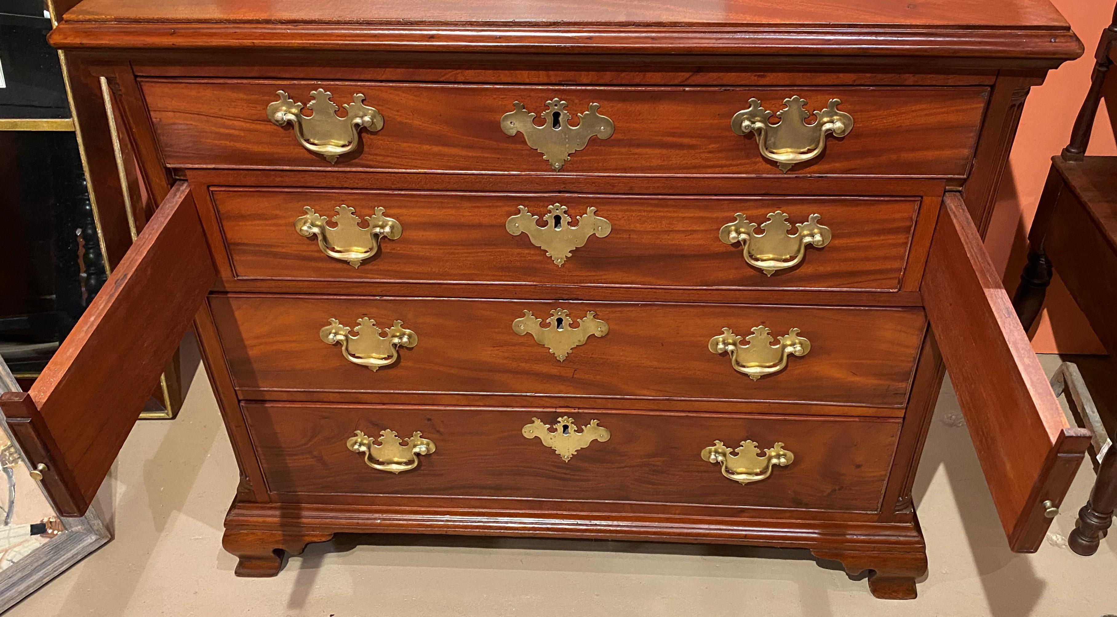 18th Century English Chippendale Mahogany Chest with Desk Drawer For Sale 3
