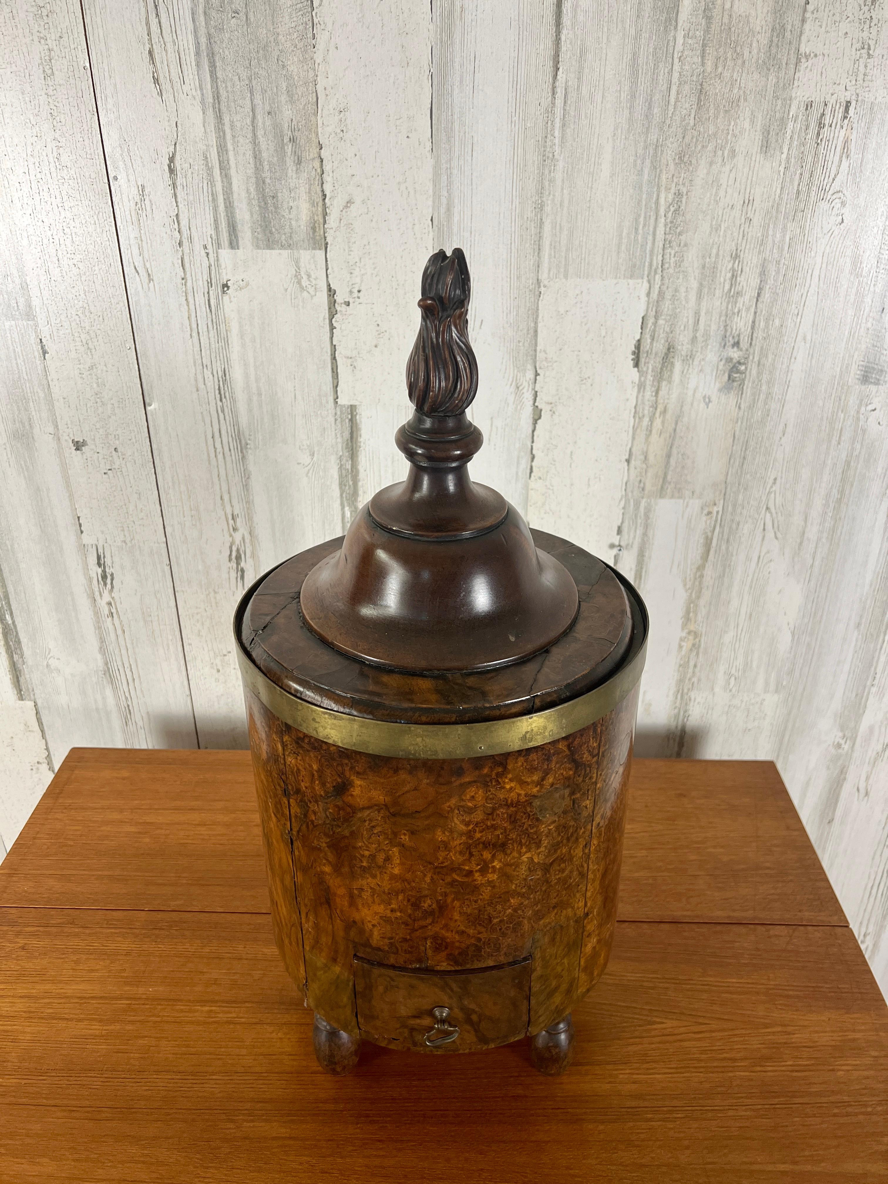 Brass 18th Century English Coal Bucket For Sale