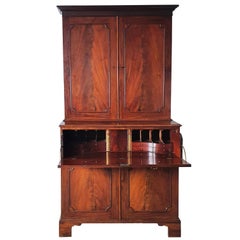 18th Century English Country House Secrétaire Cupboard Bookcase