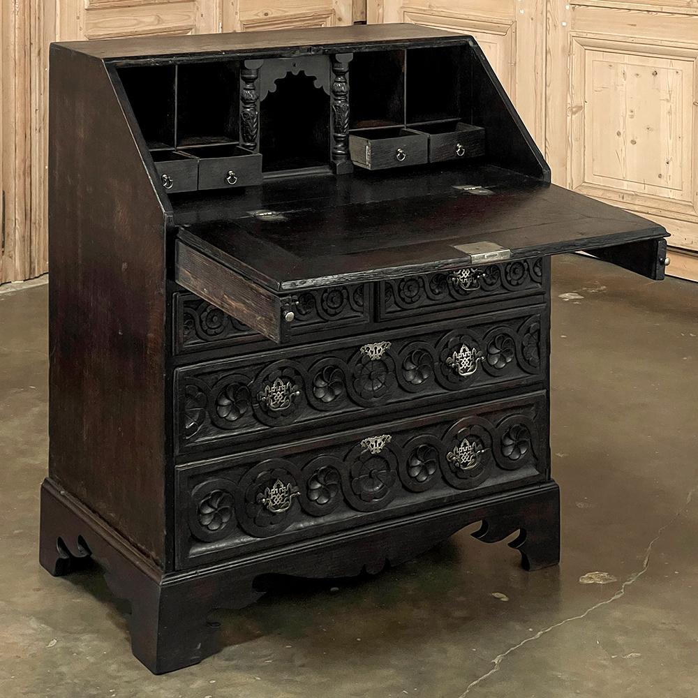 Late 18th Century 18th Century English Country Secretary in Hand-Carved Oak For Sale