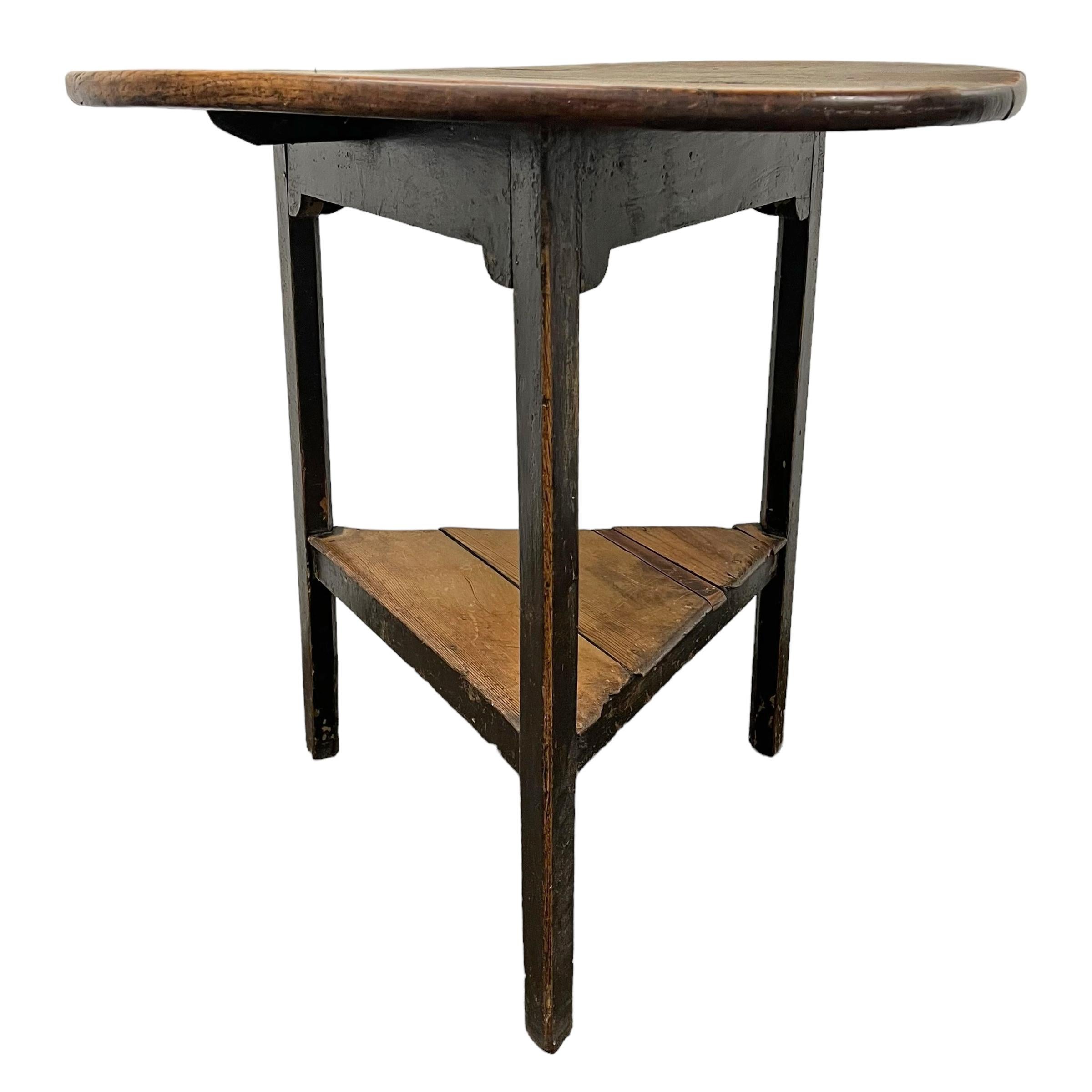 18th Century and Earlier 18th Century English Cricket Table For Sale