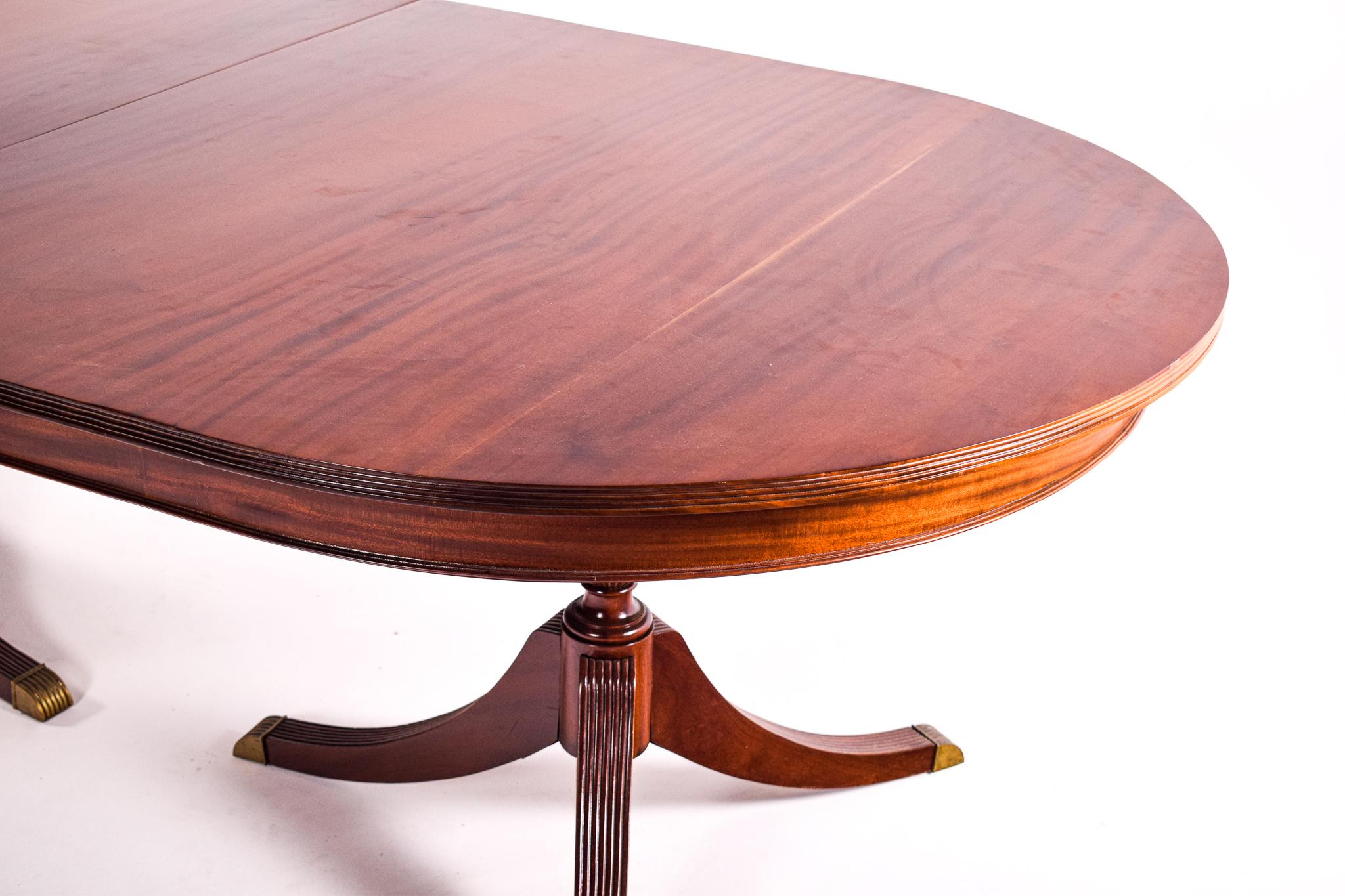 english style dining table