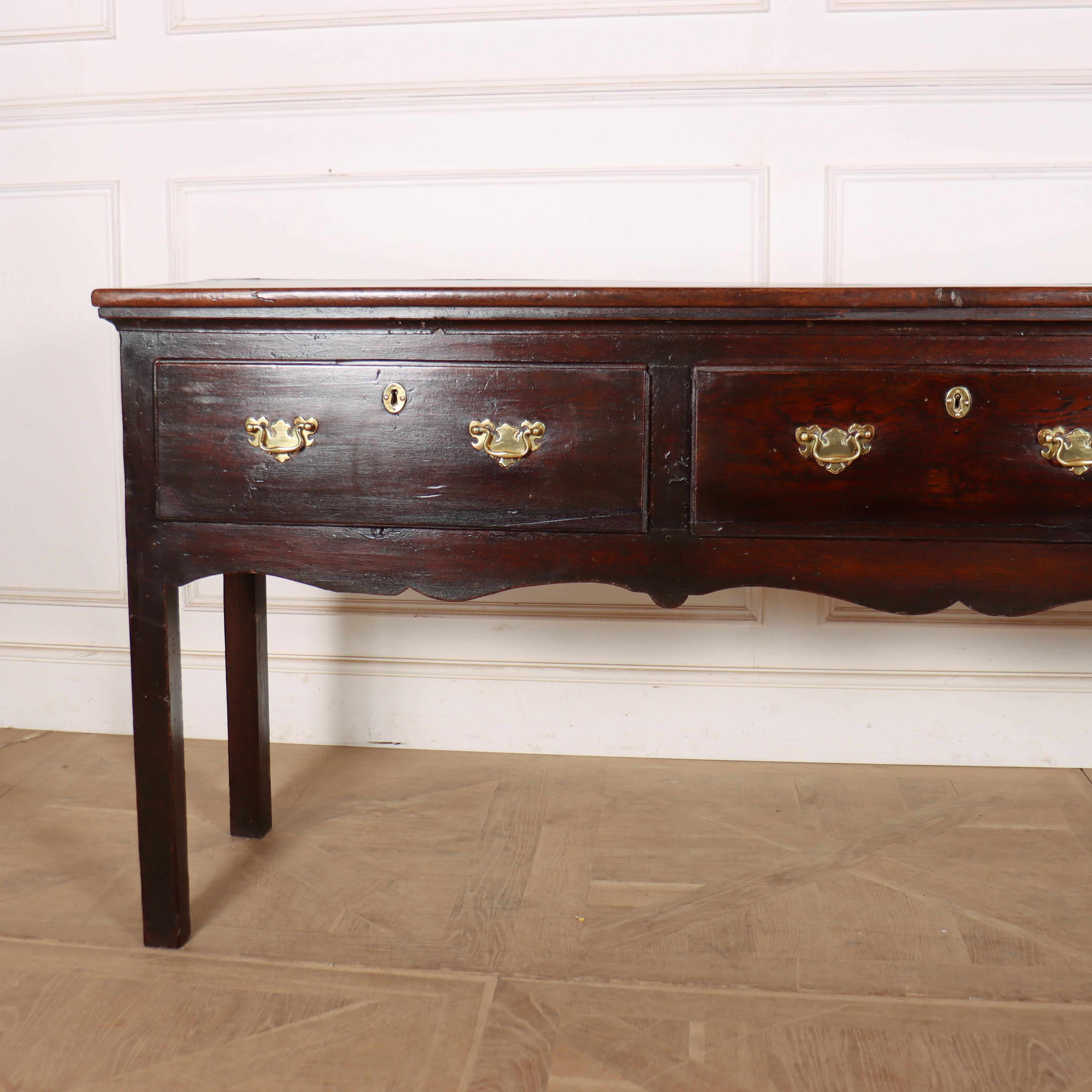 Good mid 18th century Engish 3 drawer oak dresser base with nice colouring. 1750.


Code: 8730

Dimensions:
W: 80.5