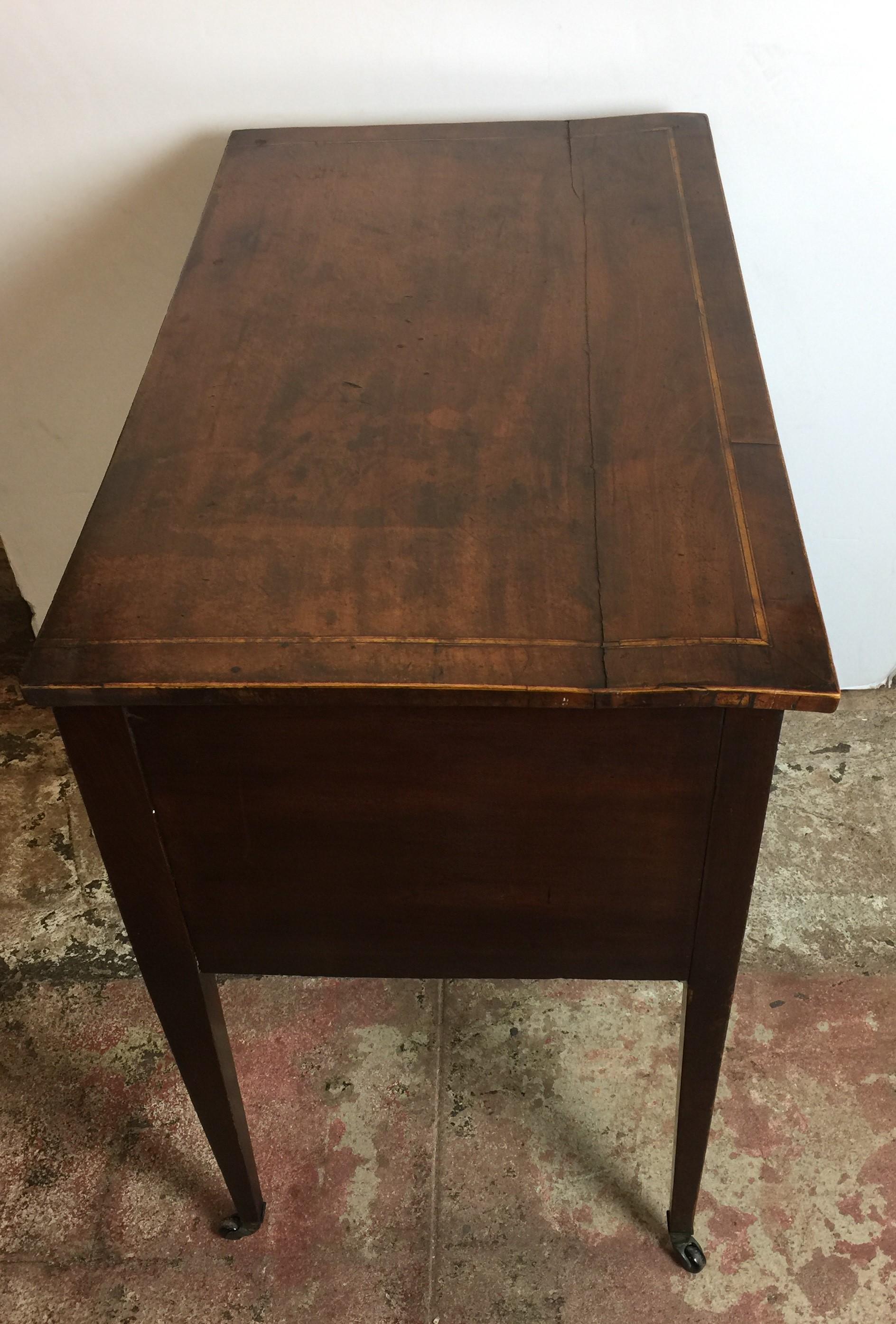 Late 18th Century 18th Century English Dresser