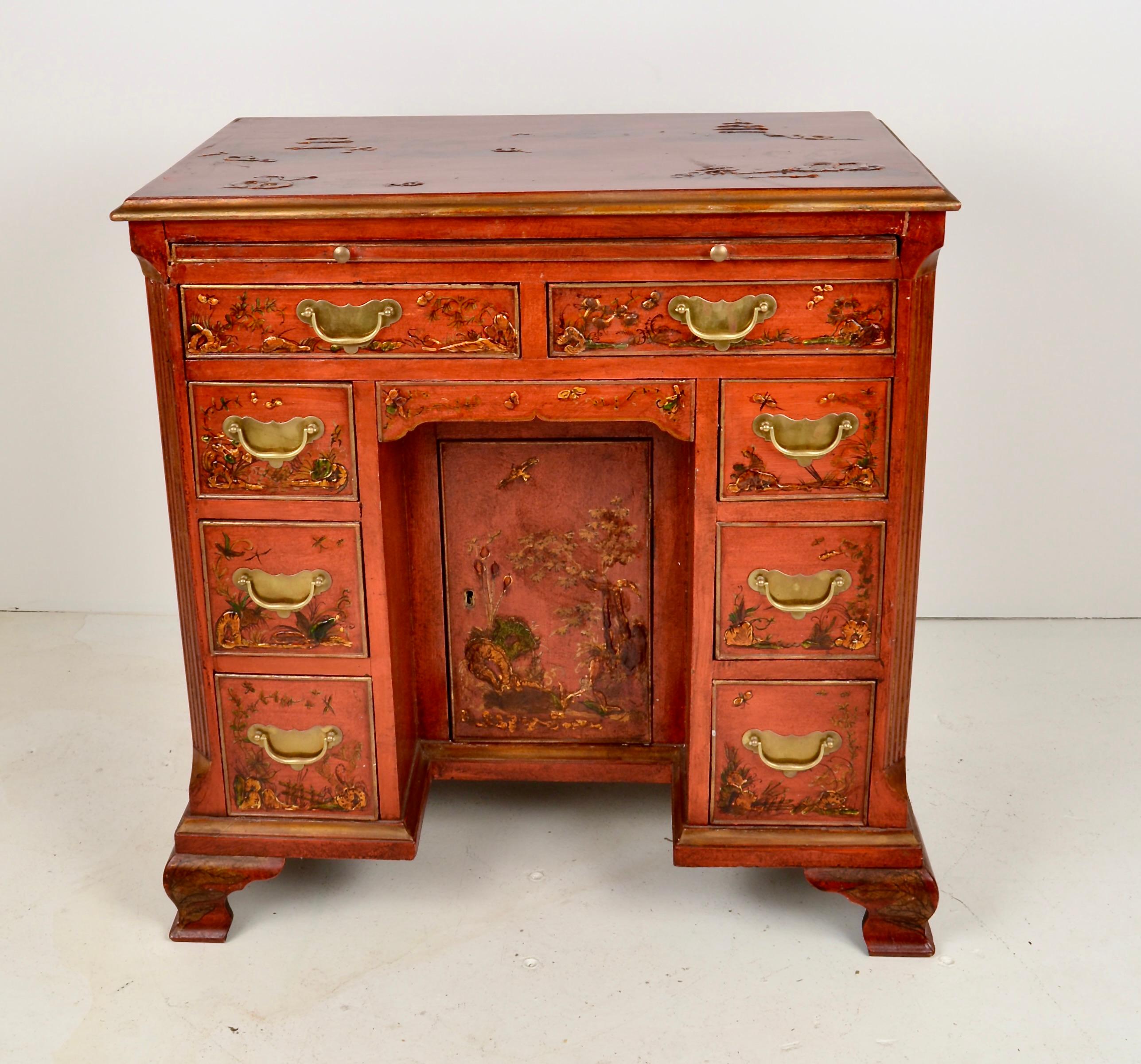 Hand-Painted 18th Century English Dresser with 19th Century Chinoiserie Decoration  For Sale