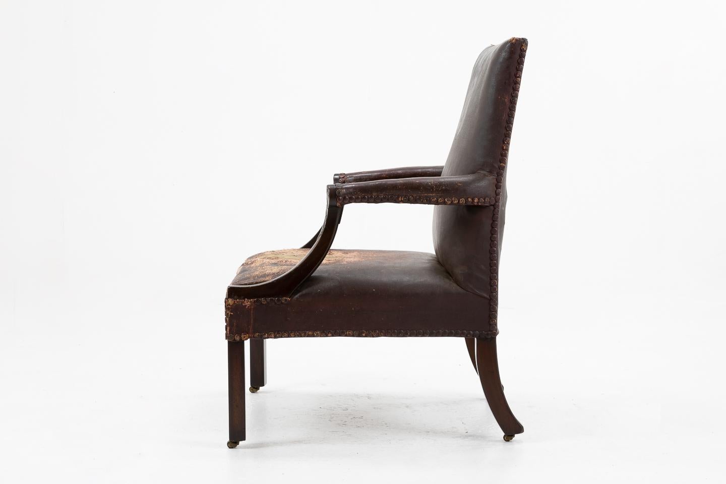 18th Century English Gainsborough Chair (Mahagoni)