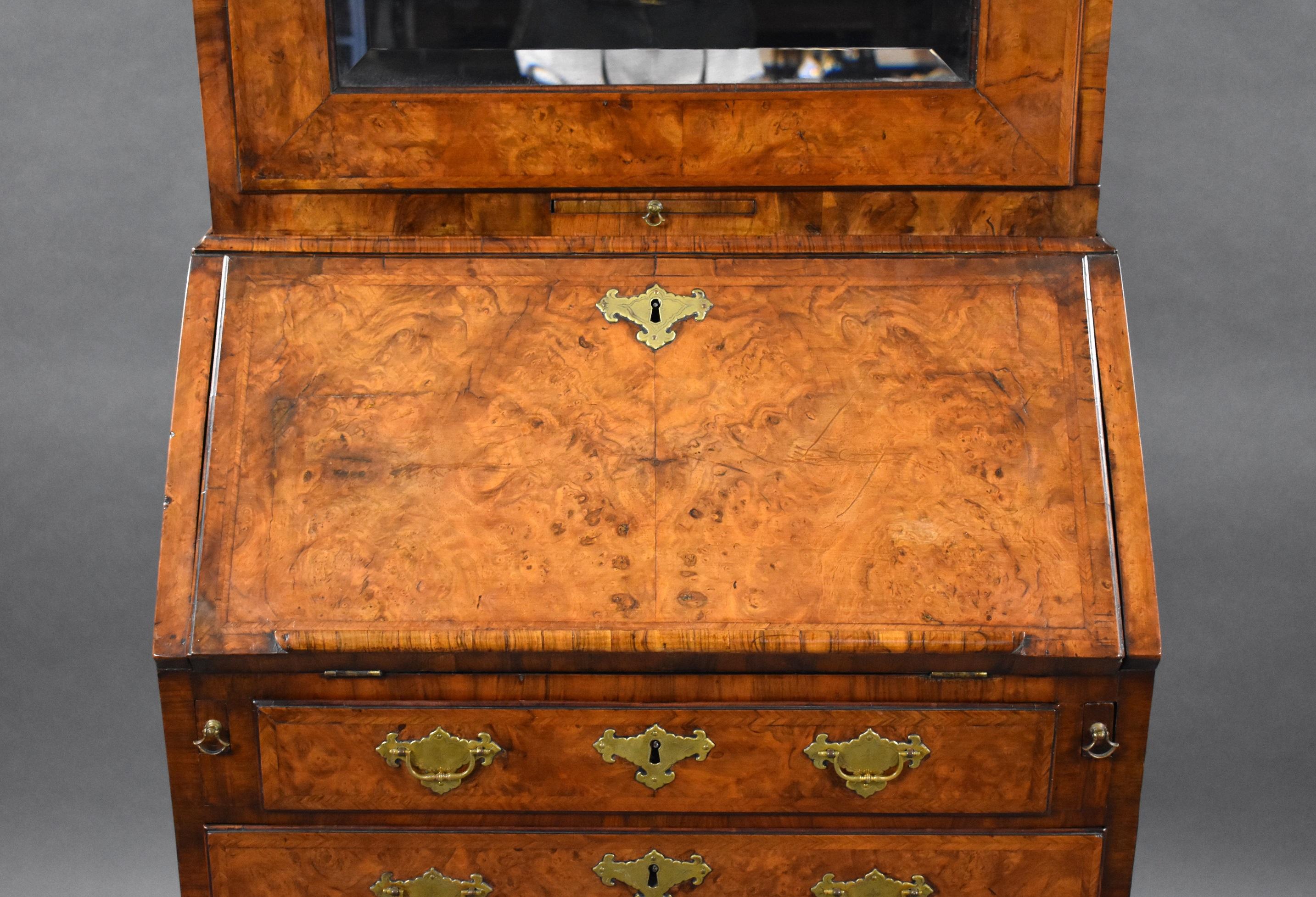 18th Century English George I Walnut Secretary Bookcase For Sale 4
