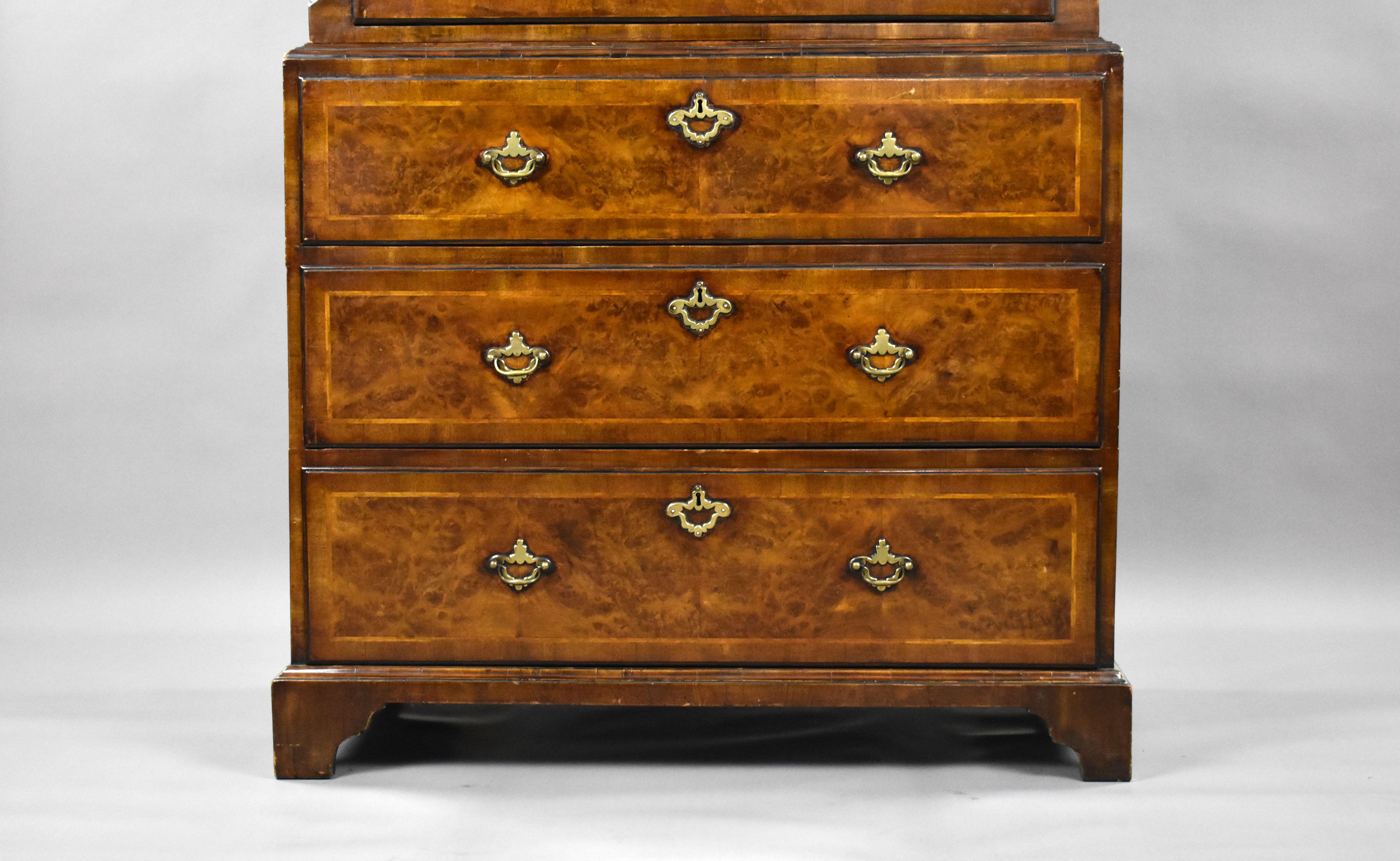 18th Century English George II Burr Walnut Chest on Chest In Good Condition For Sale In Chelmsford, Essex