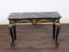 Console anglaise du XVIIIe siècle, époque George II, laquée et dorée, avec plateau en marbre