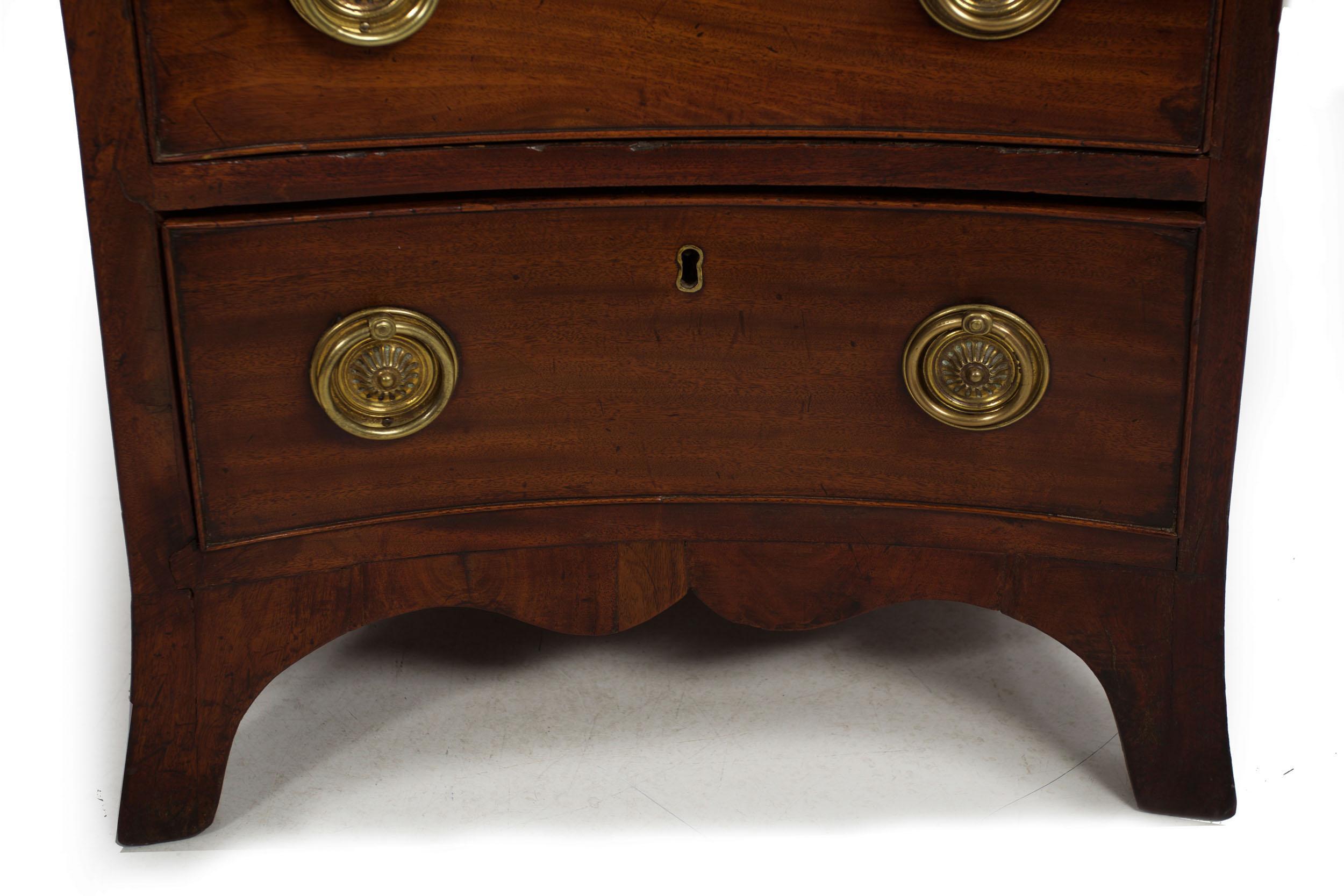 18th Century English George III Antique Mahogany Serpentine Pedestal Sideboard For Sale 14