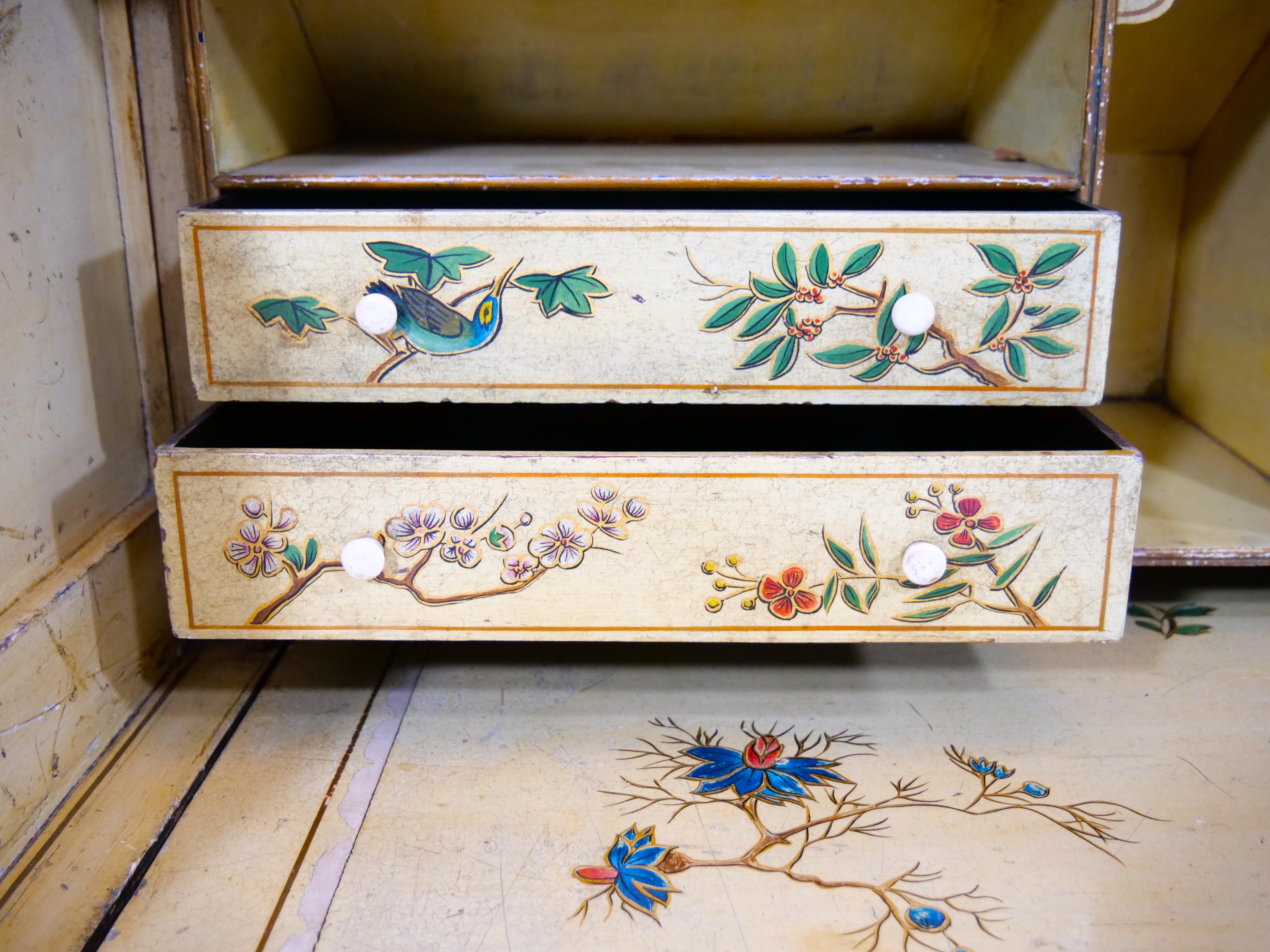 19th Century English George III Chinoiserie Bureau For Sale 7