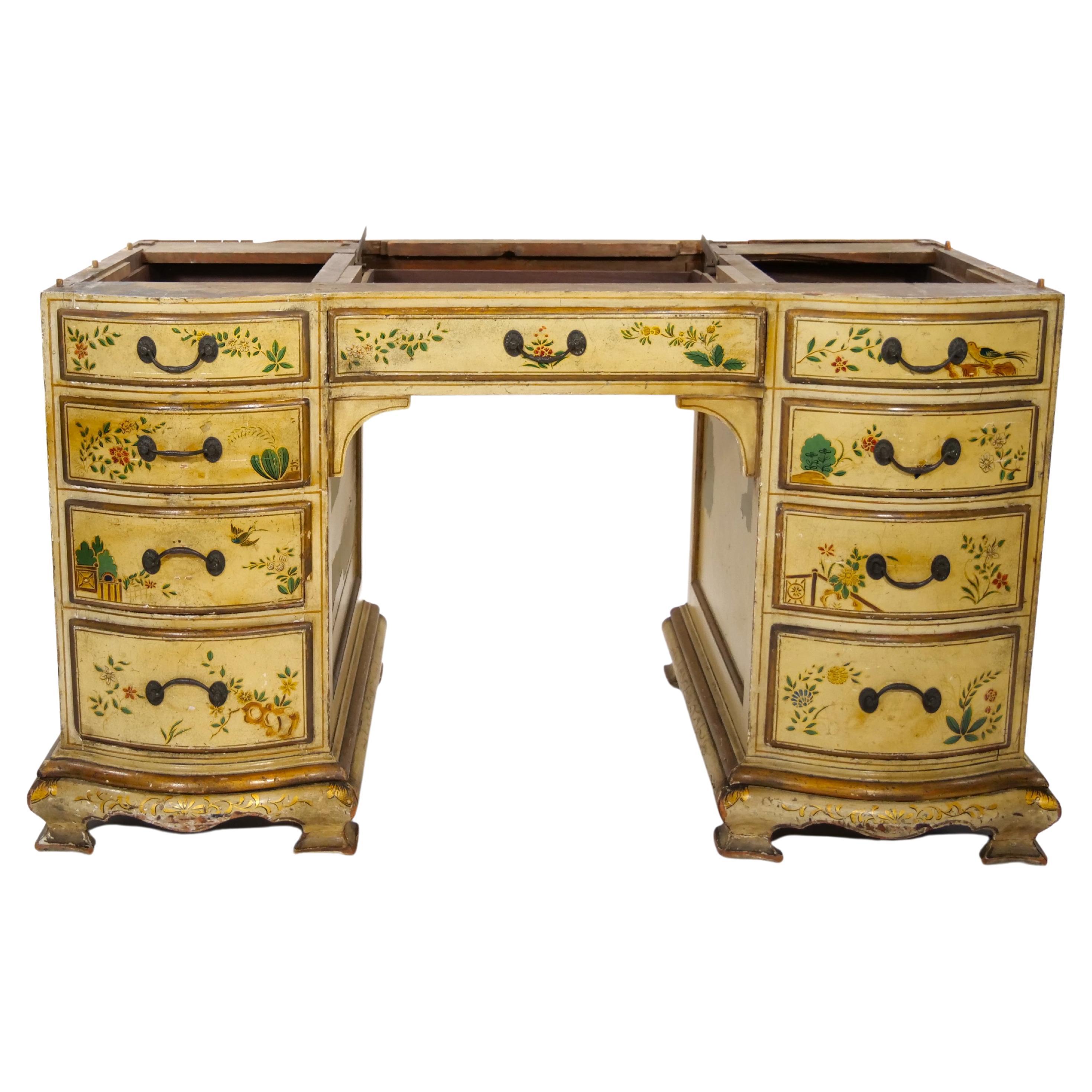 19th Century English George III Chinoiserie Bureau In Good Condition For Sale In Tarry Town, NY