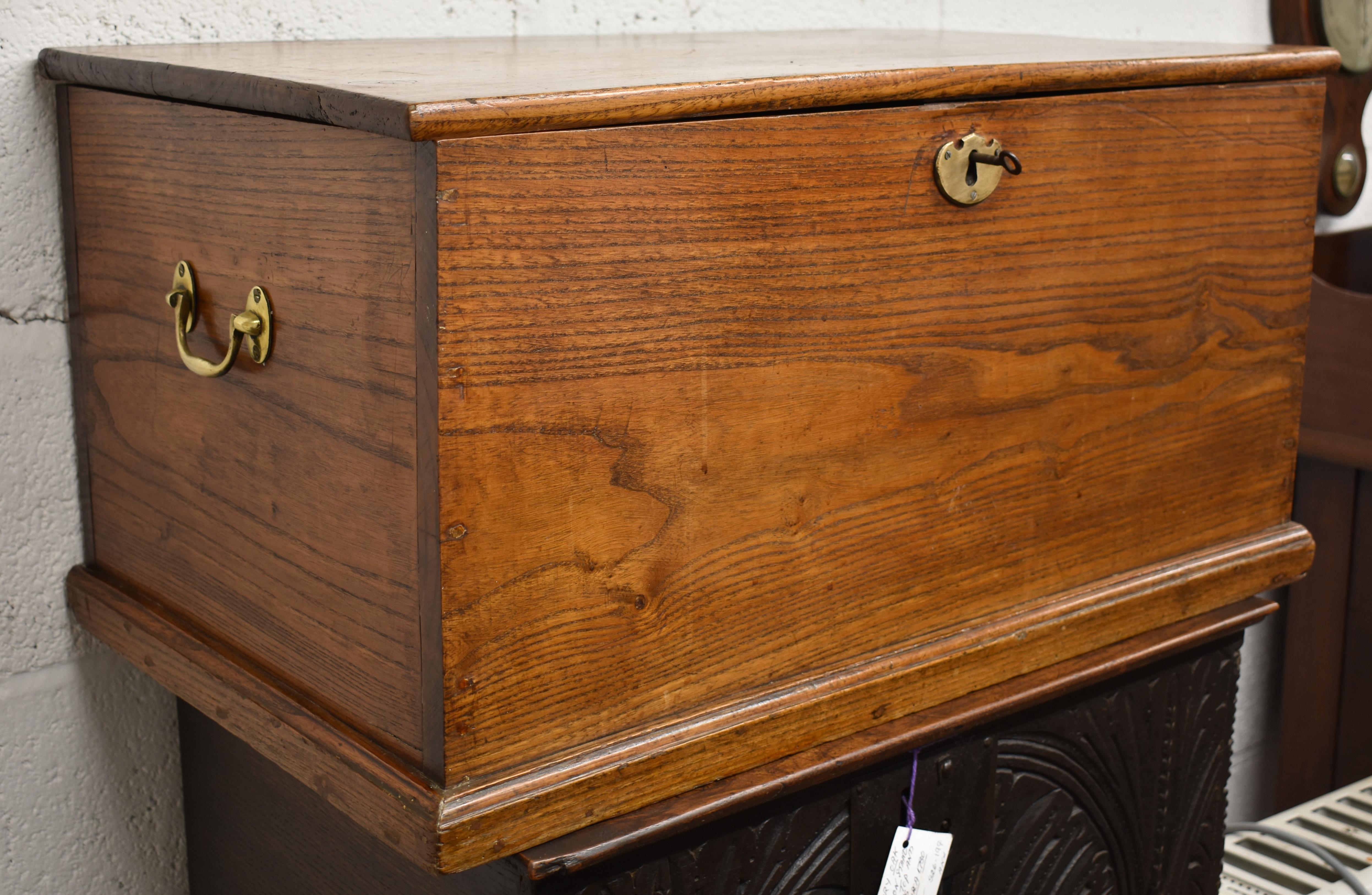 For sale is a good quality George III elm deed box, having a hinged lid opening to ample storage space. The side of the box has brass carrying handles and is complete with its original lock. This piece is in good condition for its age having been