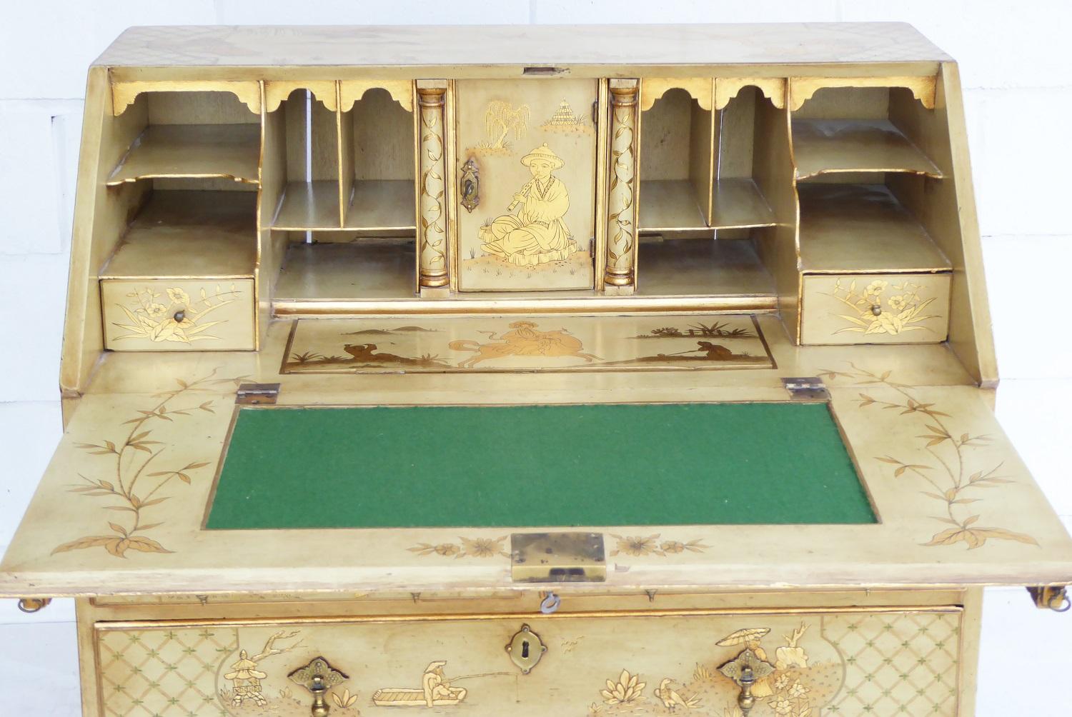 18th Century English George III Lacquer and Gilt Chinoiserie Secretary 7