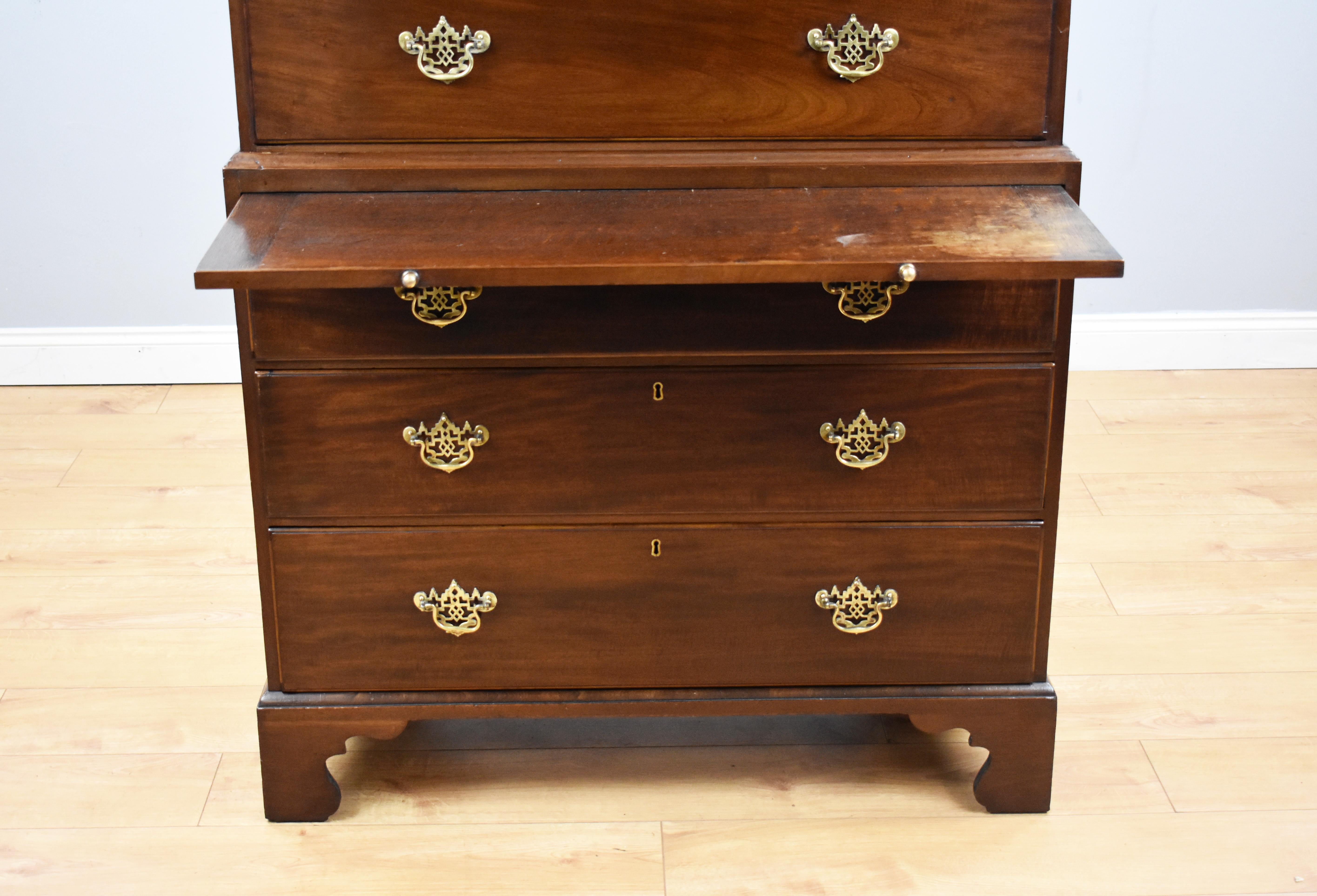 18th Century English George III Mahogany Chest on Chest 2