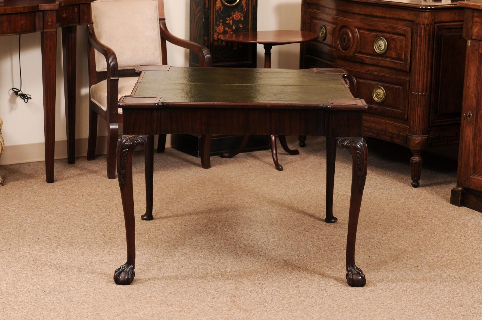 Table de jeu Concertino en acajou George III du 18e siècle en vente 8